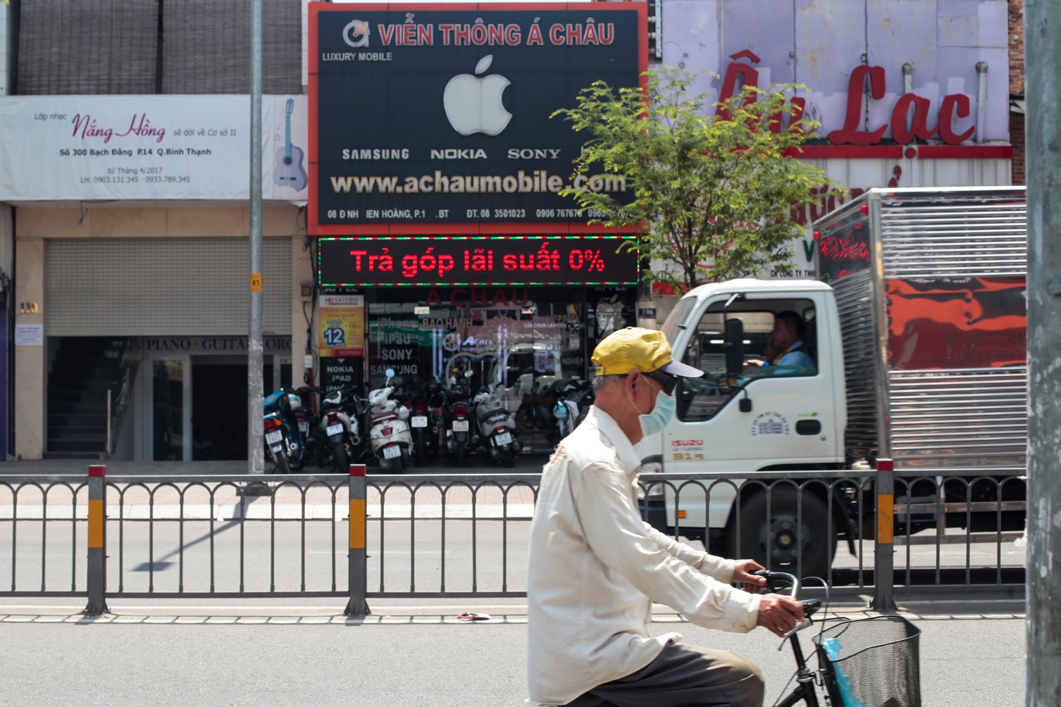 'Apple doi go bang hieu la qua vo ly' hinh anh