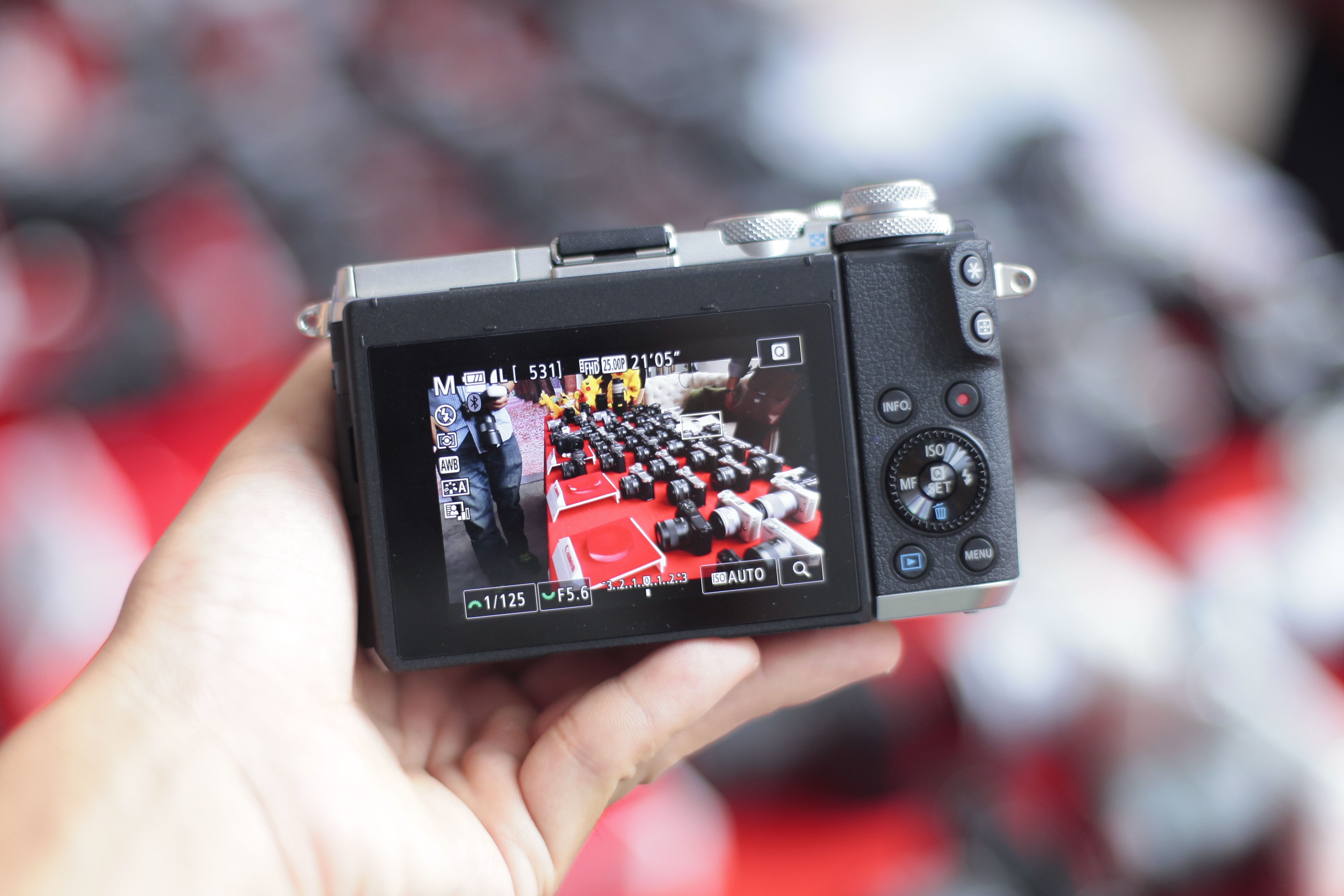 Canon EOS 800D anh 3