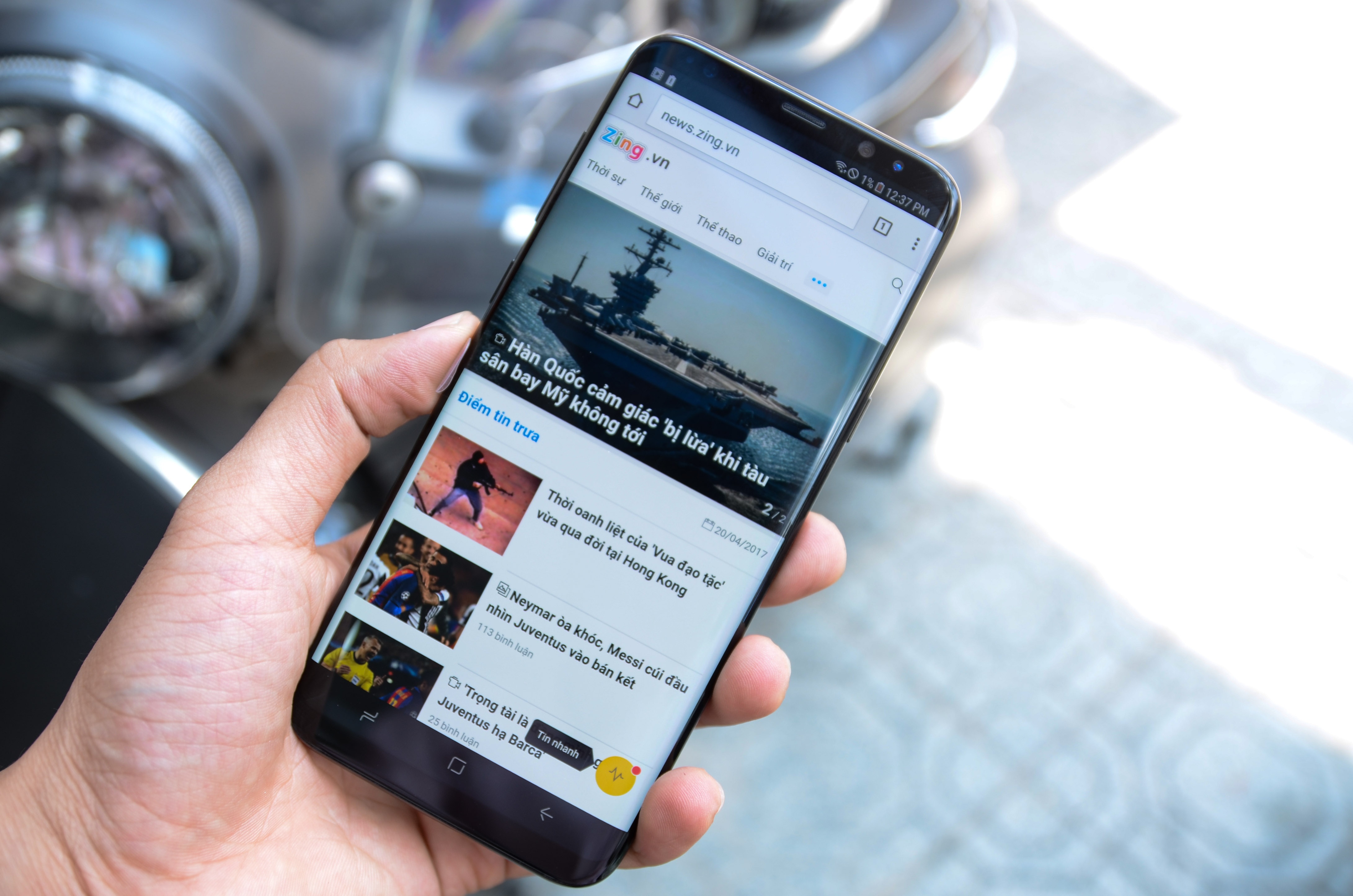 Samsung Galaxy S8+ RAM 6 GB ve Viet Nam gia 24,9 trieu hinh anh