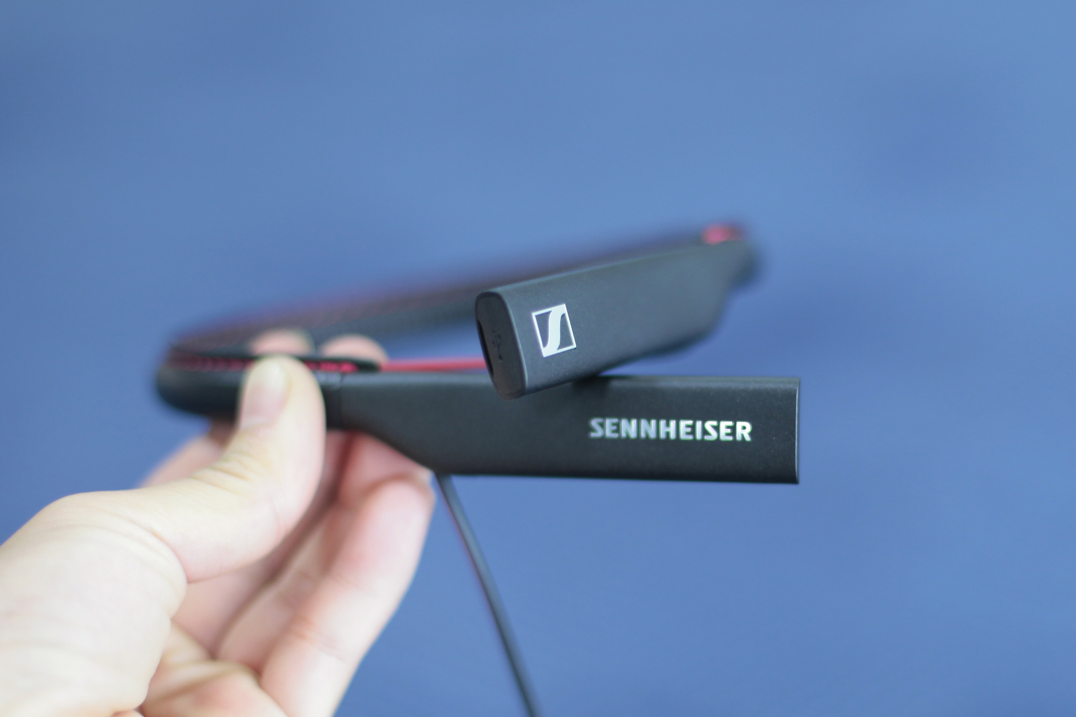 Shennheiser momentum In-Ear Wireless ảnh 4 Shennheiser momentum In-Ear Wireless anh 4
