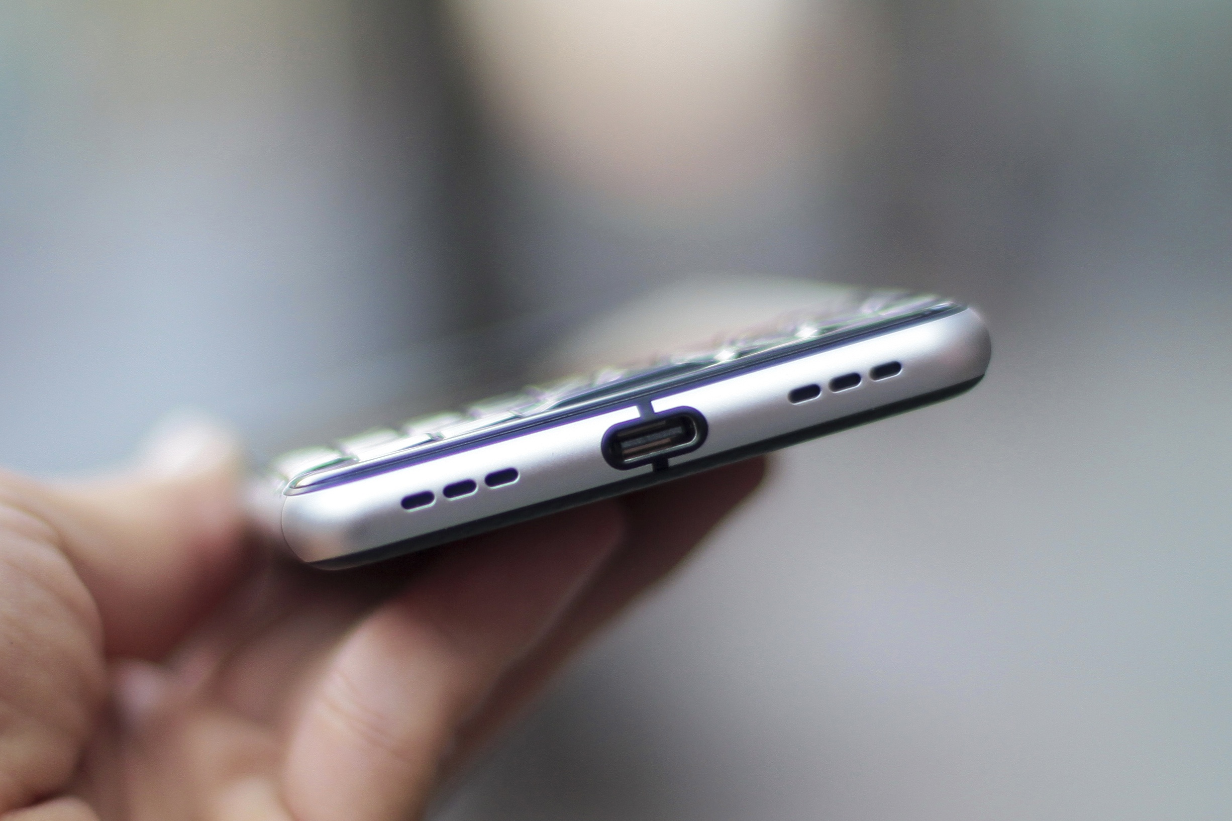 BlackBerry KeyOne ảnh 8 BlackBerry KeyOne anh 8