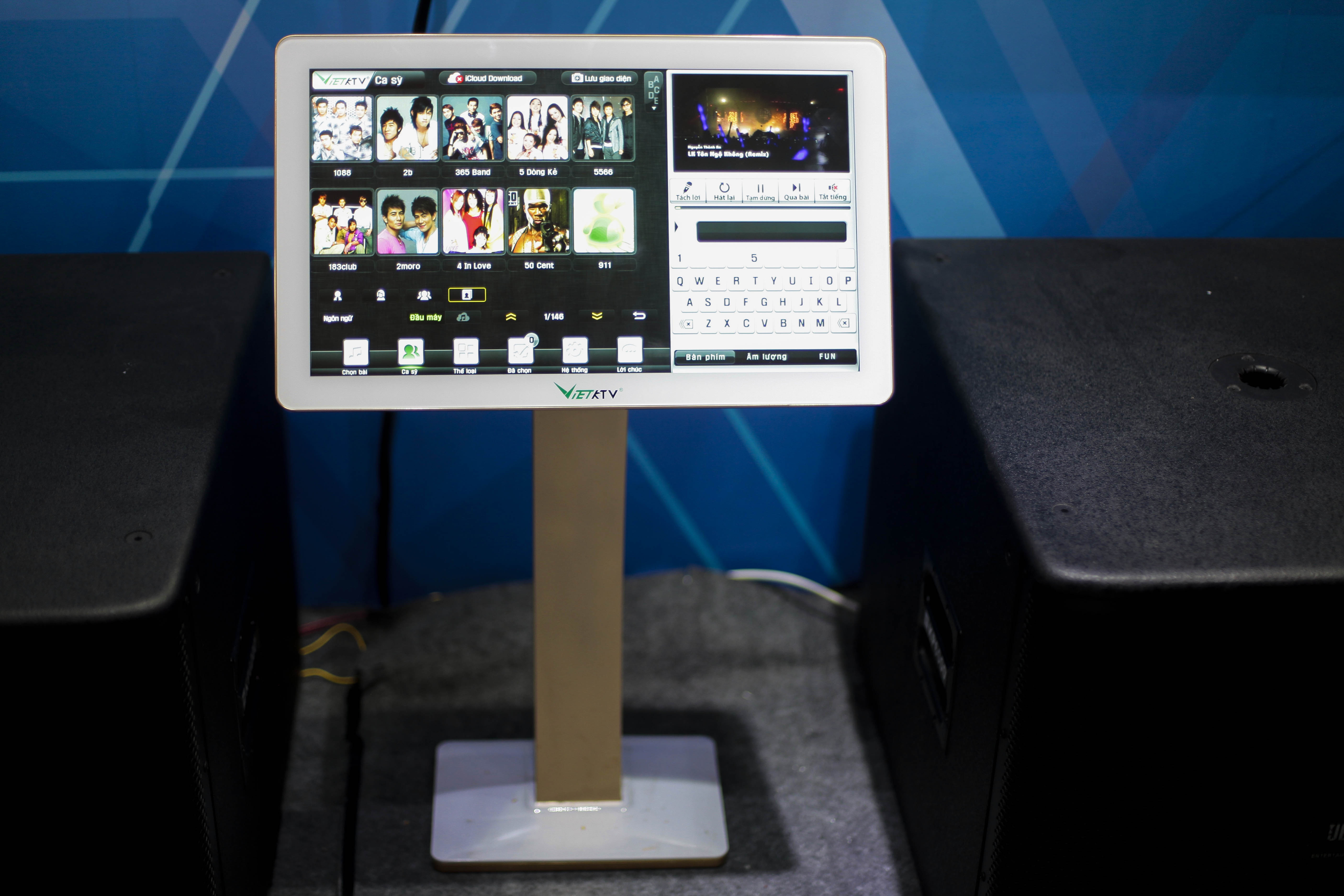 Trien lam am thanh quoc te PLASE anh 3