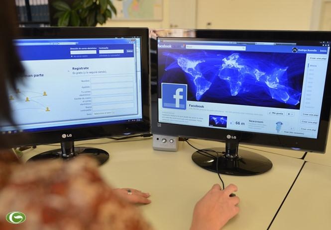 Facebook ảnh 2 Facebook anh 2