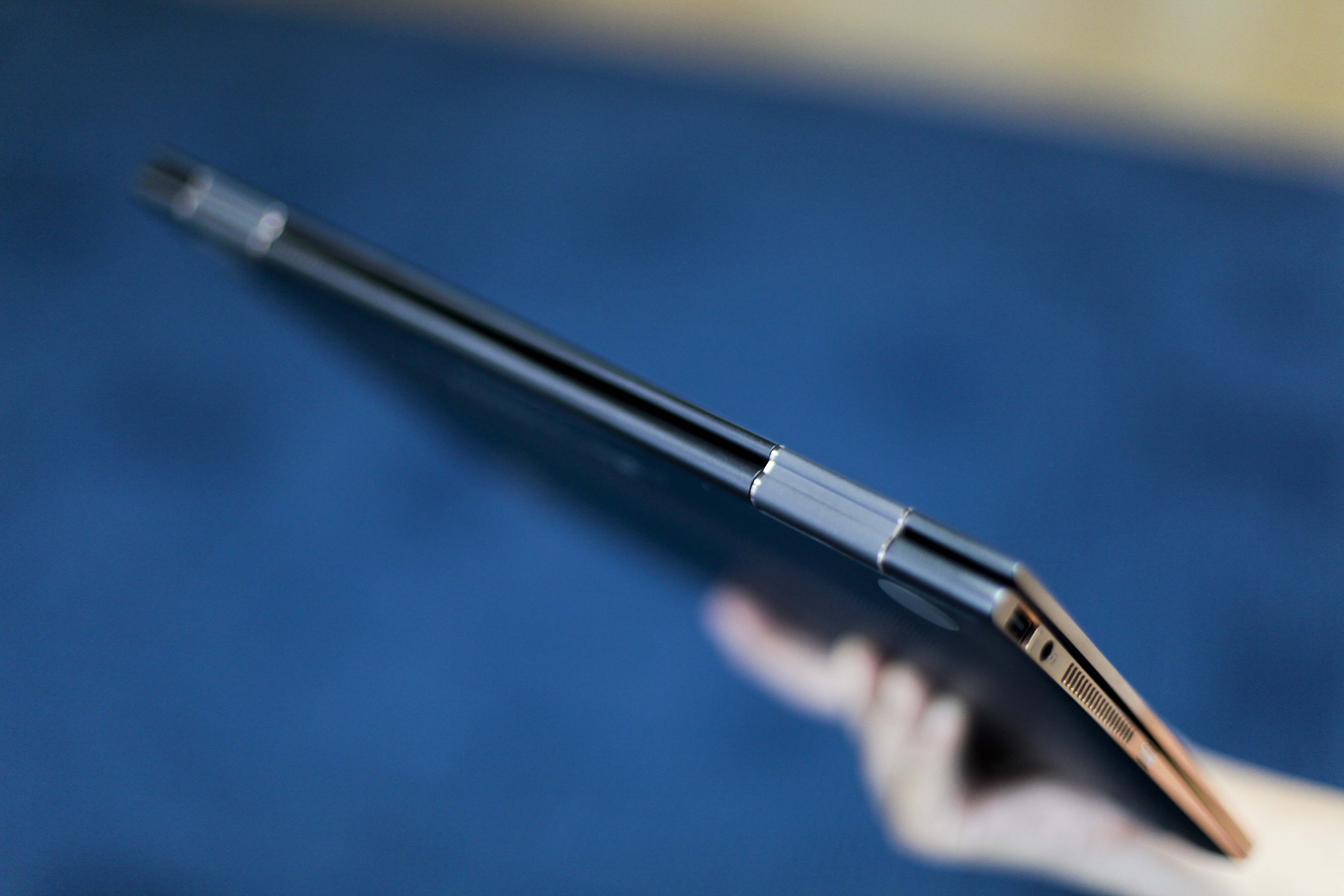 HP Spectre x360 anh 7