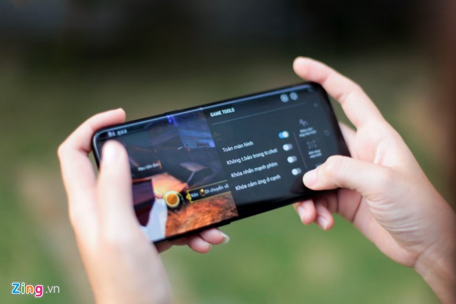 Samsung Galaxy S8 anh 2