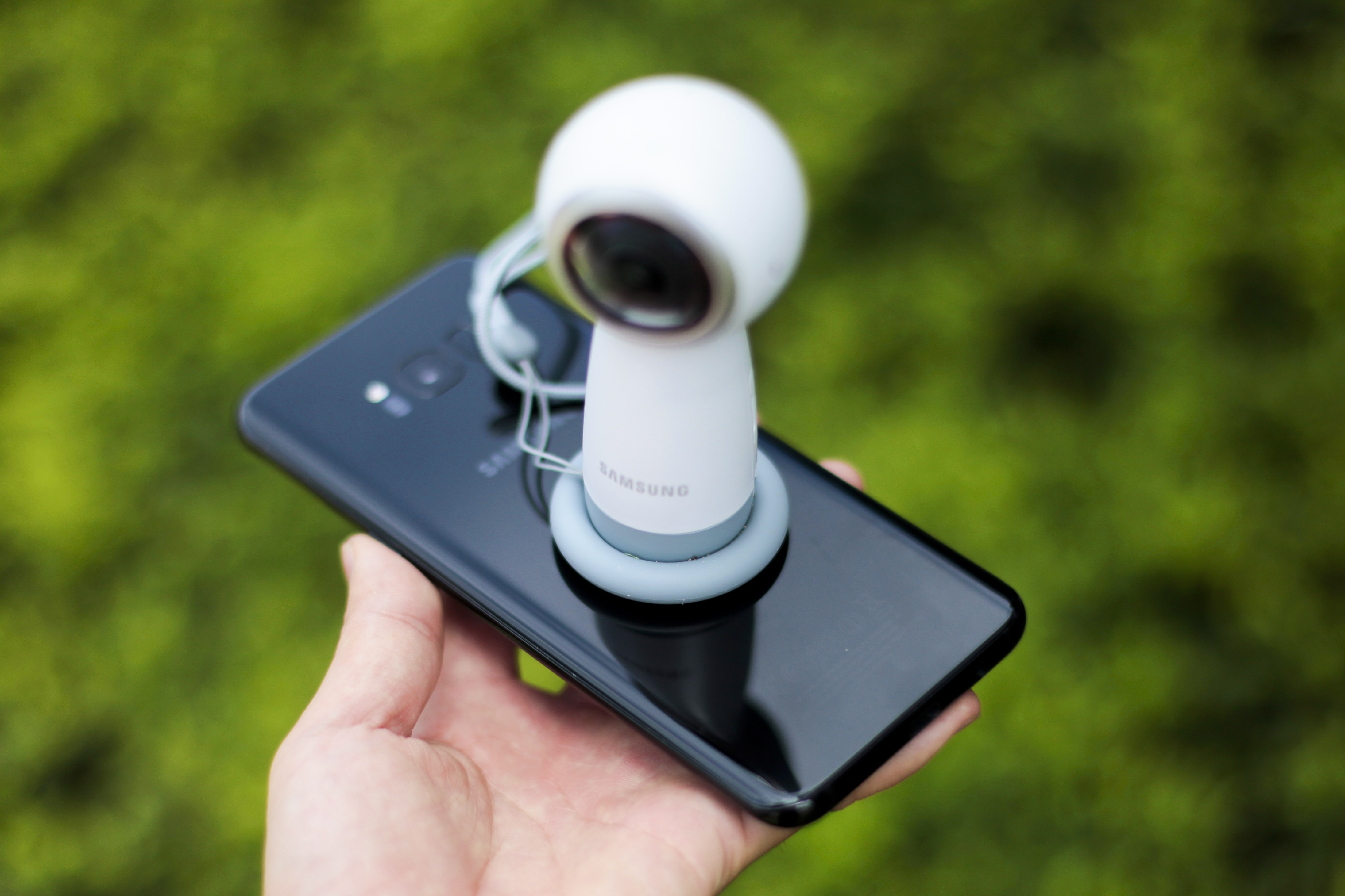 Samsung Gear 360 ảnh 11 Samsung Gear 360 anh 11