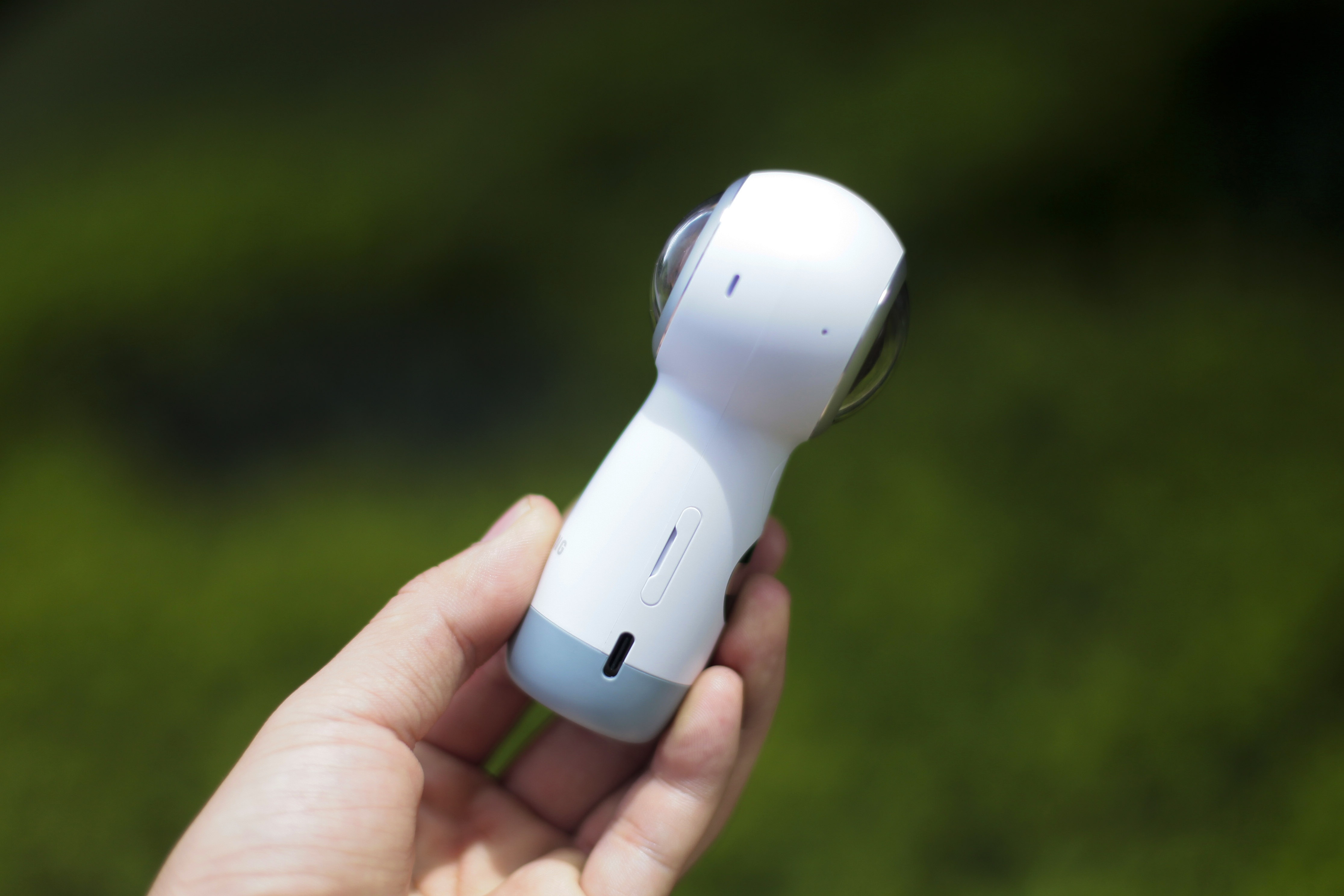 Samsung Gear 360 ảnh 7 Samsung Gear 360 anh 7