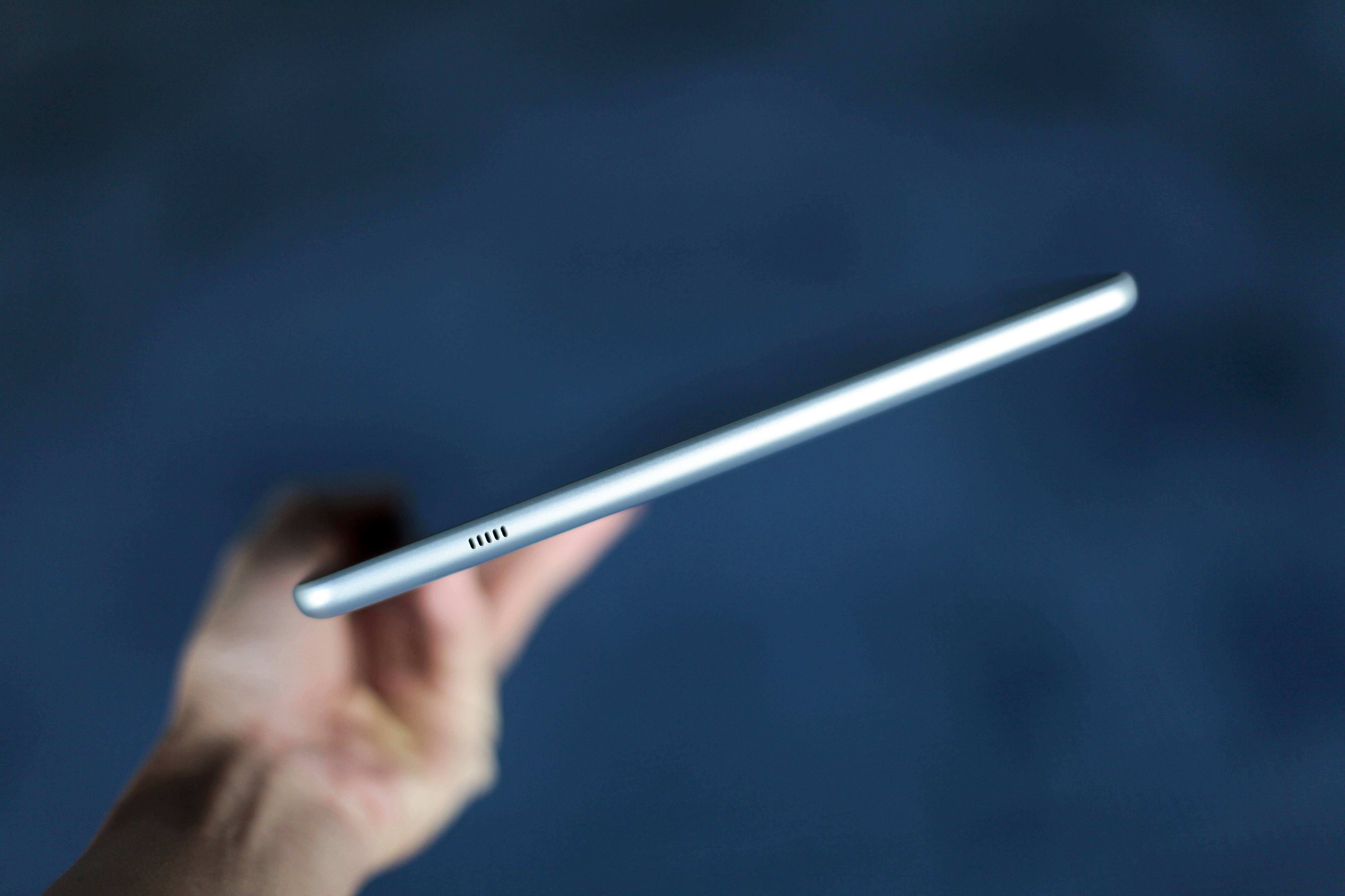 Samsung Galaxy Book anh 5