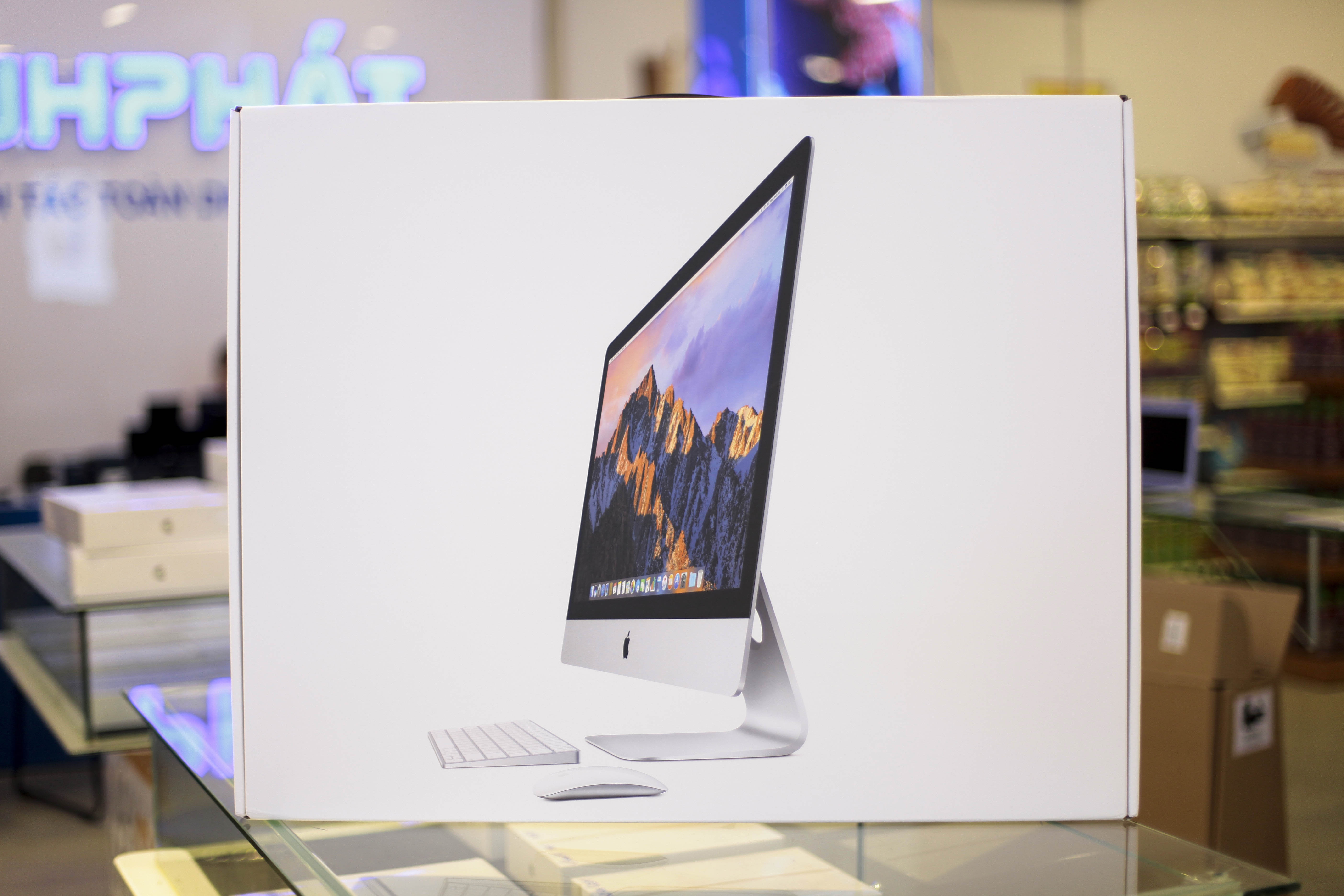iMac Pro ve Viet Nam anh 1