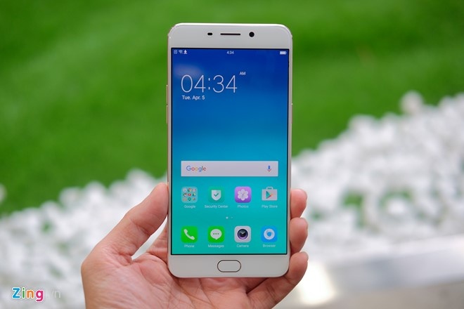 Smartphone 9 triệu ảnh 3 Smartphone 9 trieu anh 3
