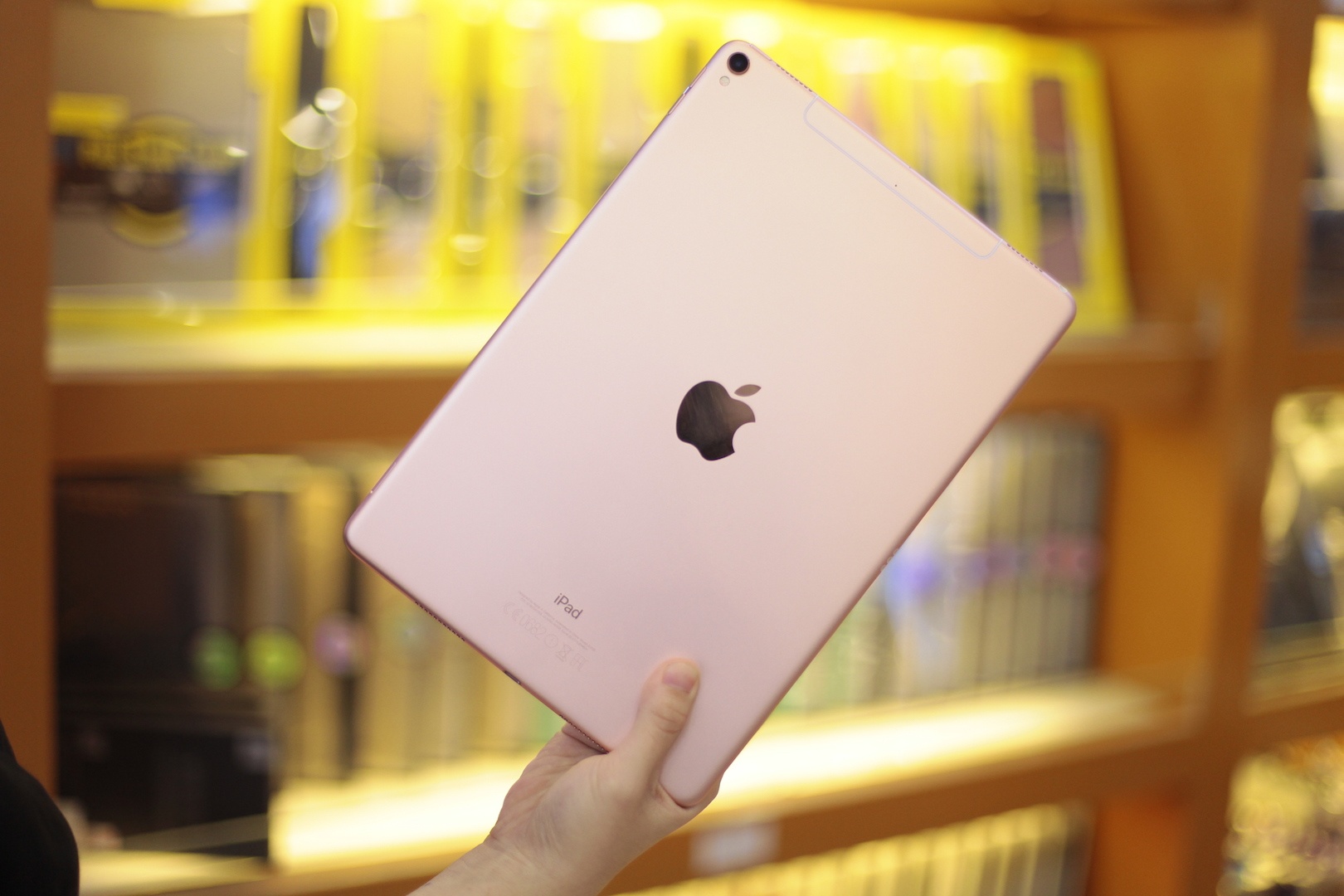 iPad Pro 10, 5 inch ve Viet Nam anh 4