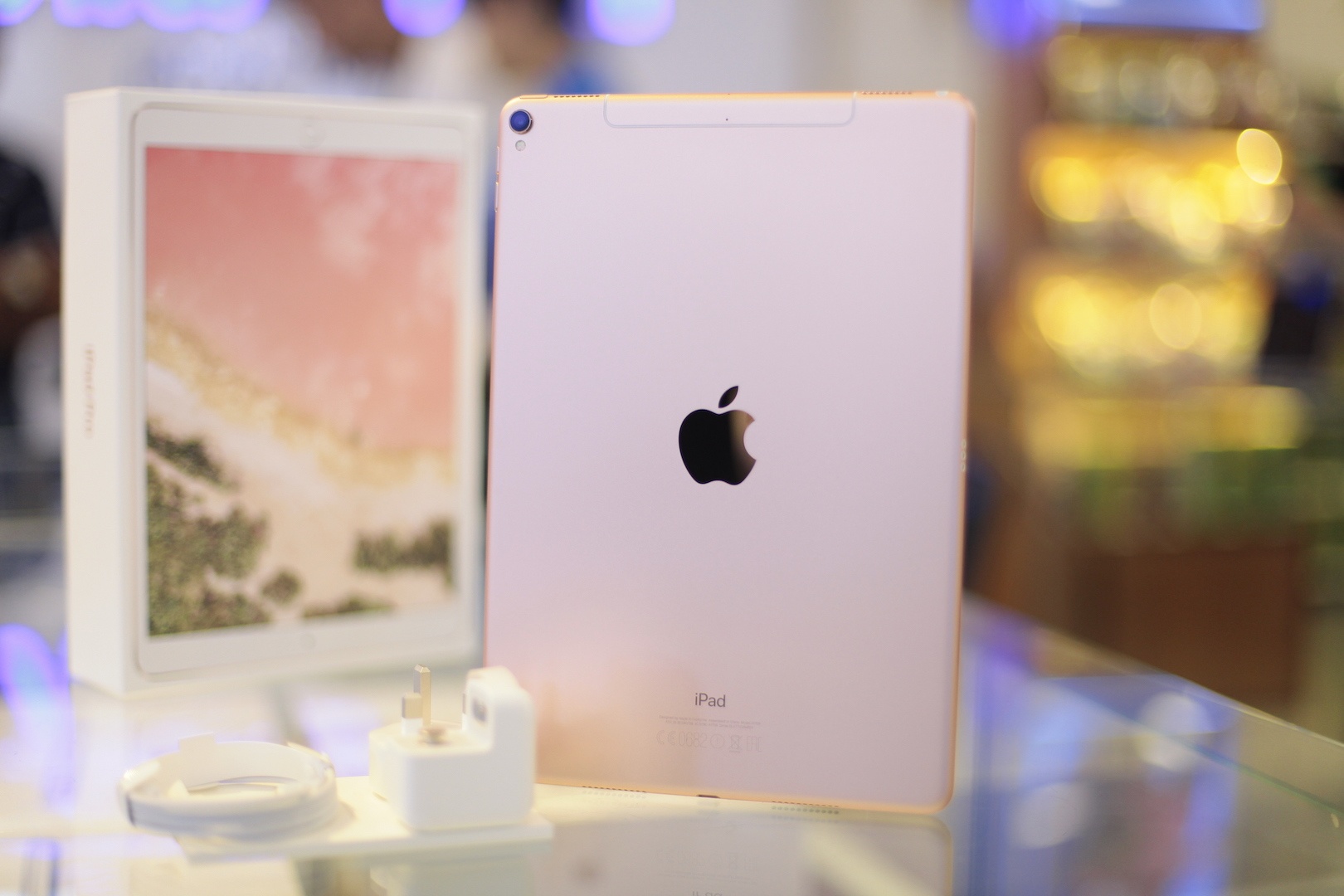 iPad Pro 10, 5 inch ve Viet Nam anh 2