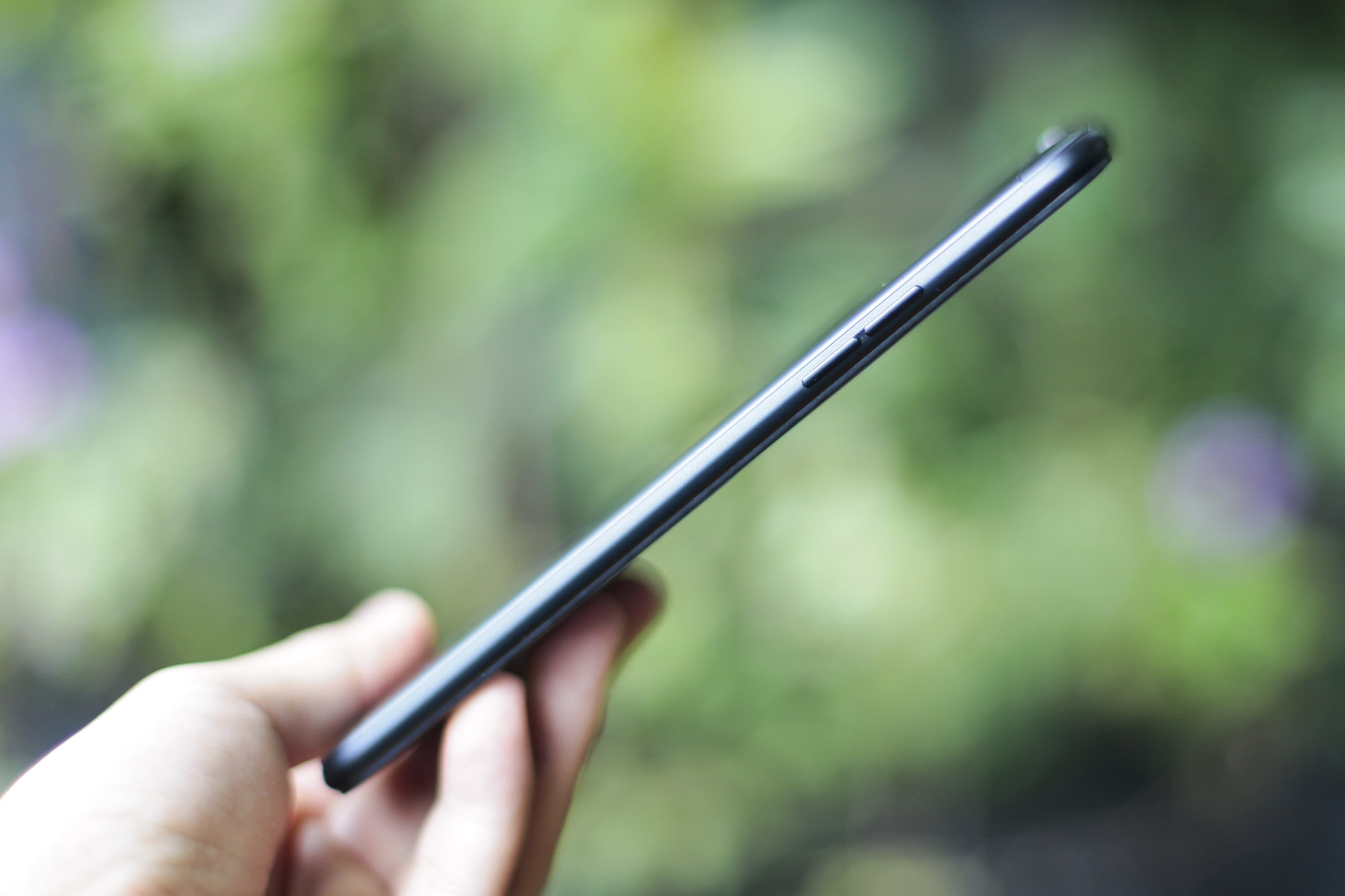 Oppo F3 Son Tung anh 6