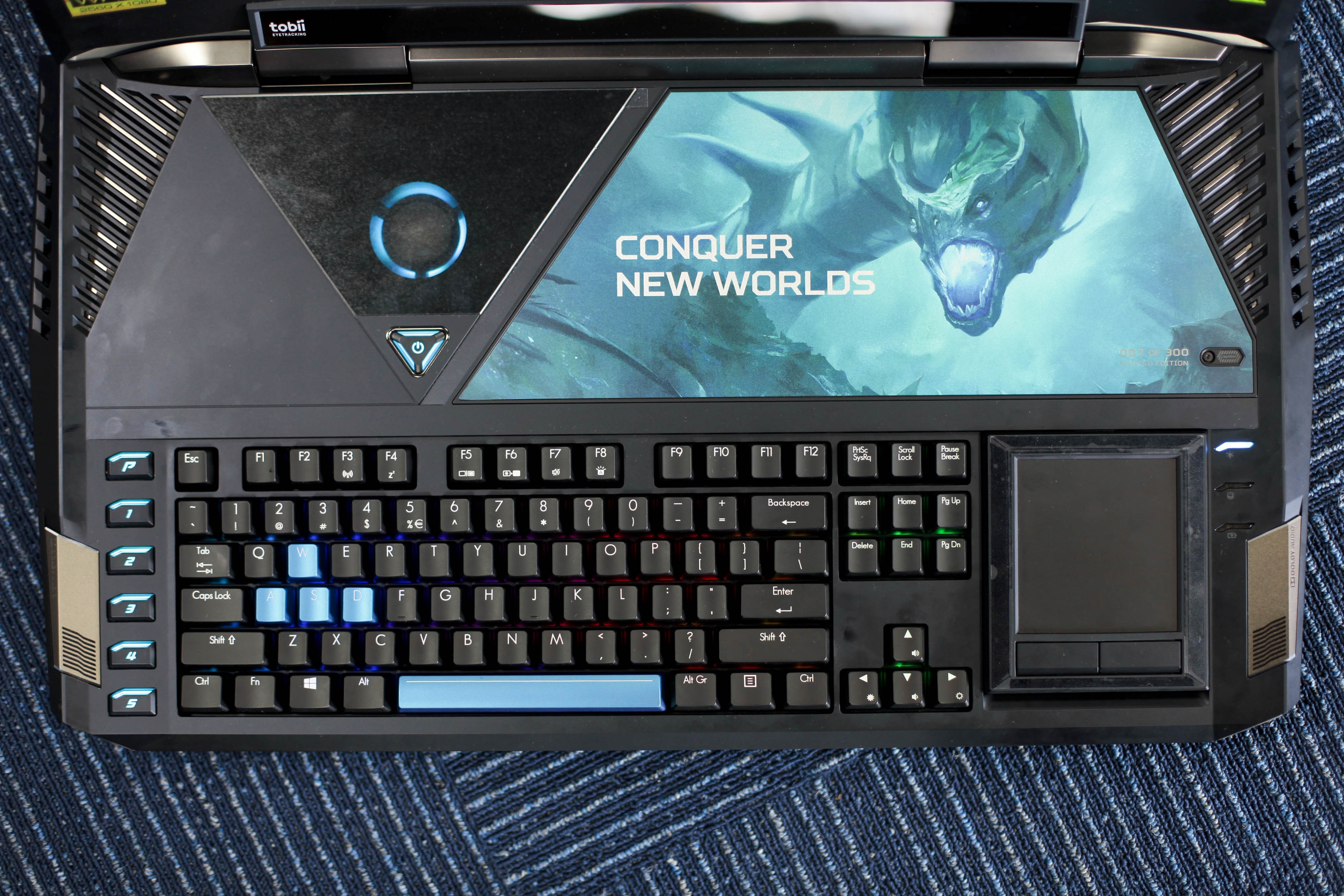 Acer Predator 21X gia 230 trieu ve Viet Nam anh 7