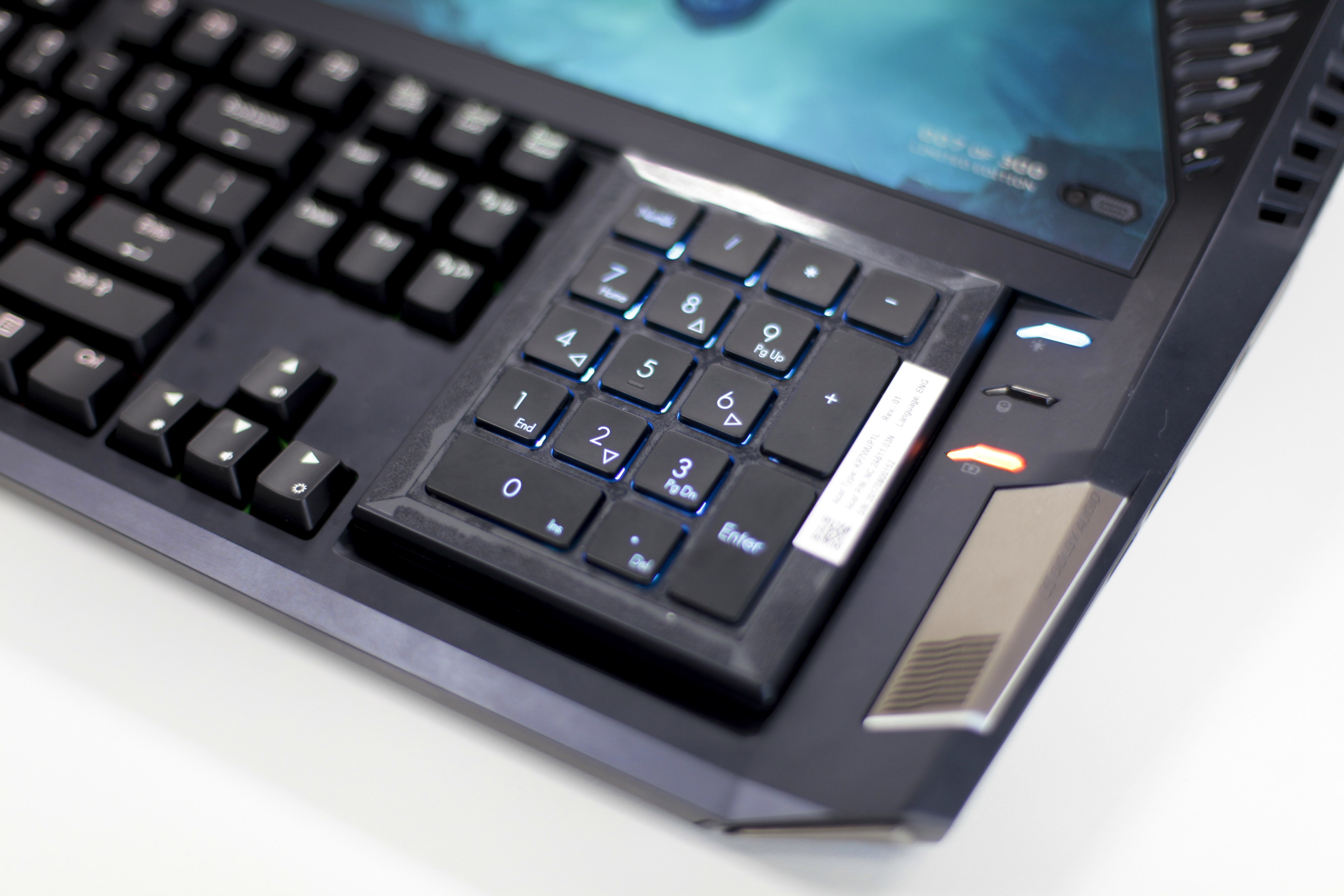 Acer Predator 21X gia 230 trieu ve Viet Nam anh 10