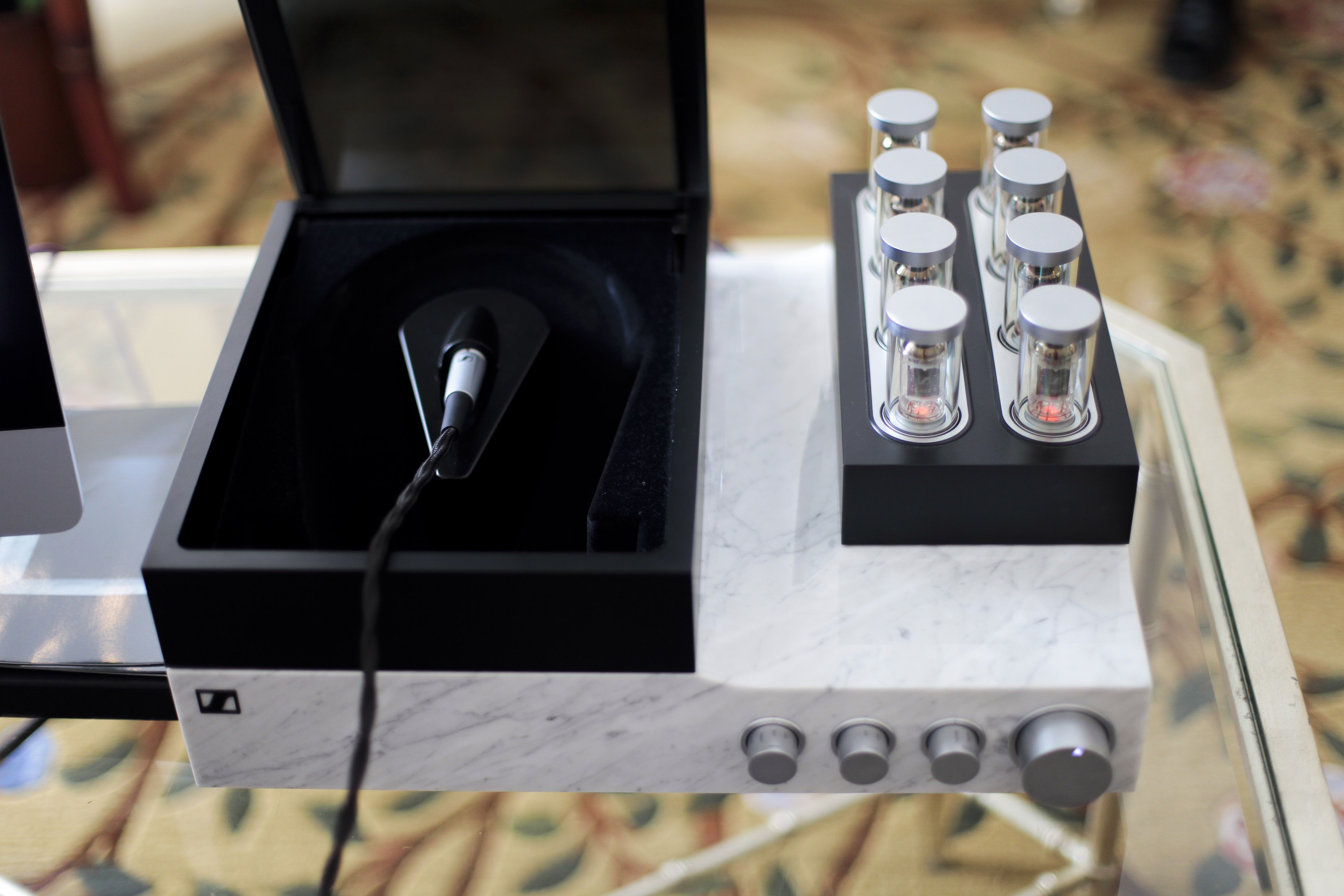 Sennheiser HE 1 gia 1, 7 ty tai Viet Nam anh 11