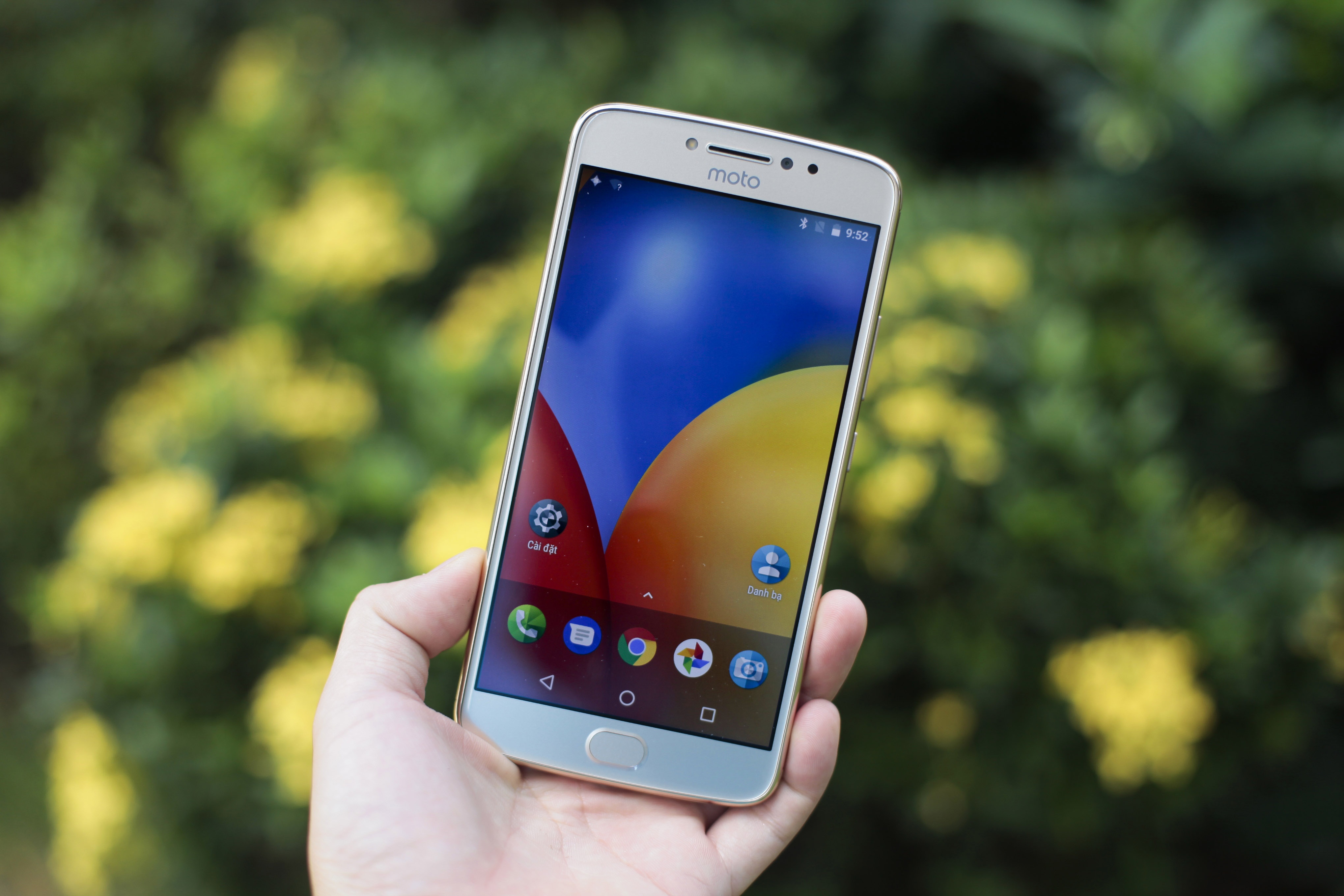 Smartphone gia re Motorola anh 8