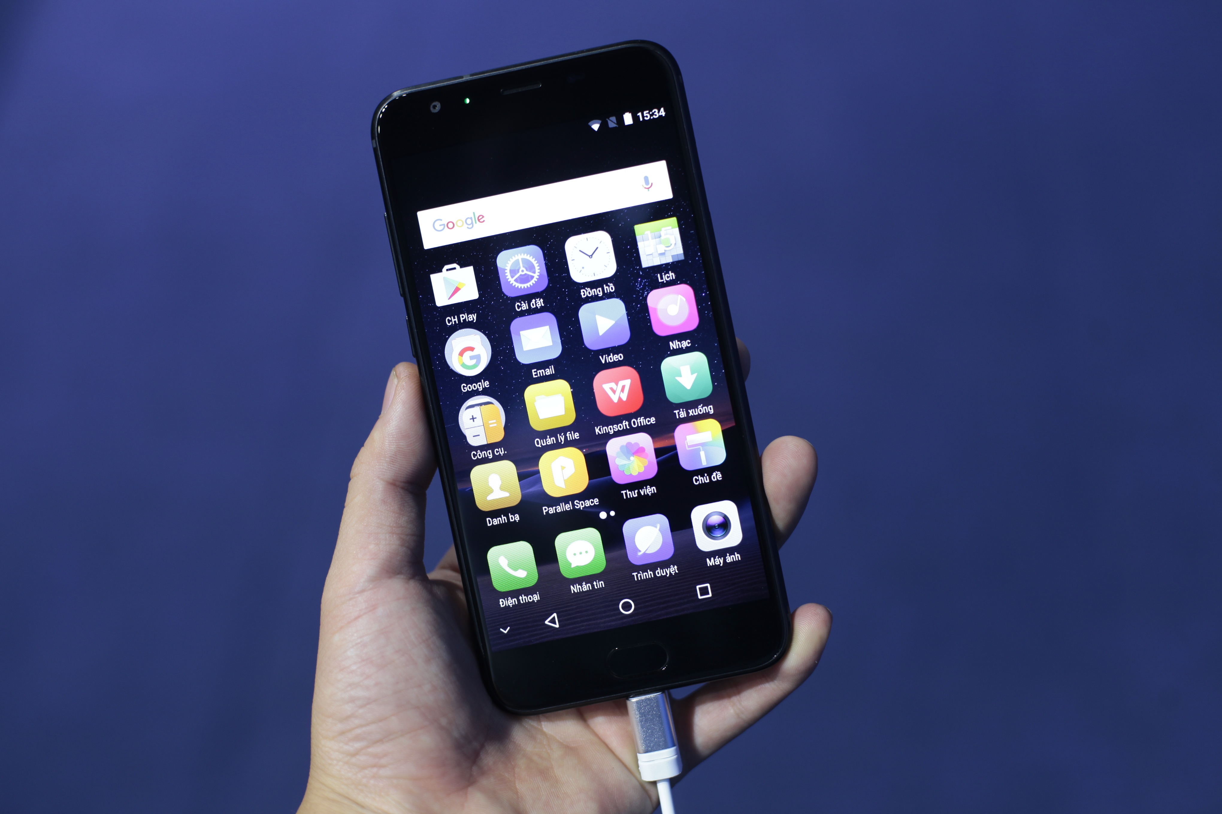 Asanzo Z5 va S5 anh 1