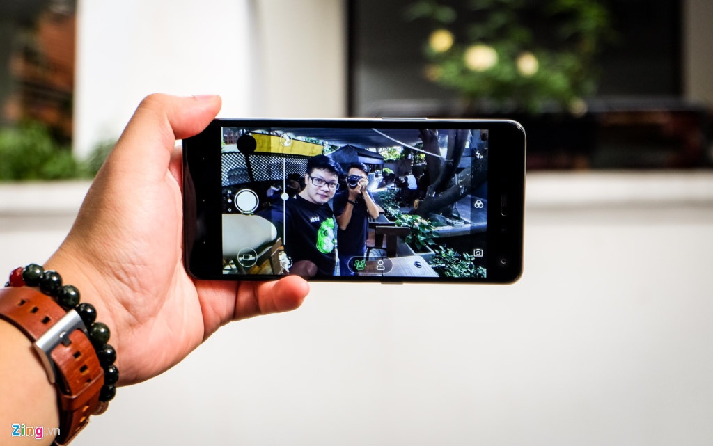 Camera kep gia re anh 3