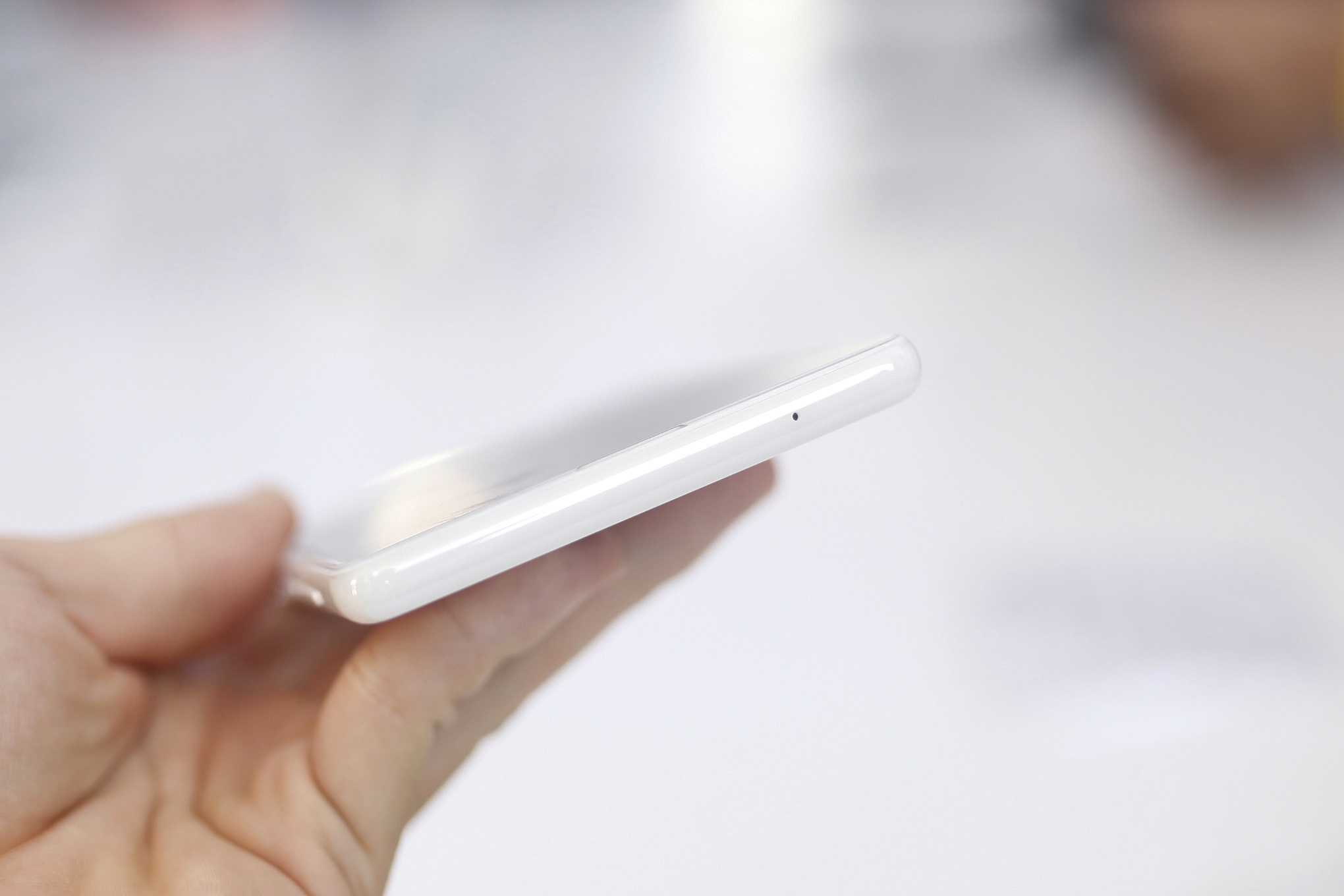 Xiaomi Mi Mix 2 anh 7