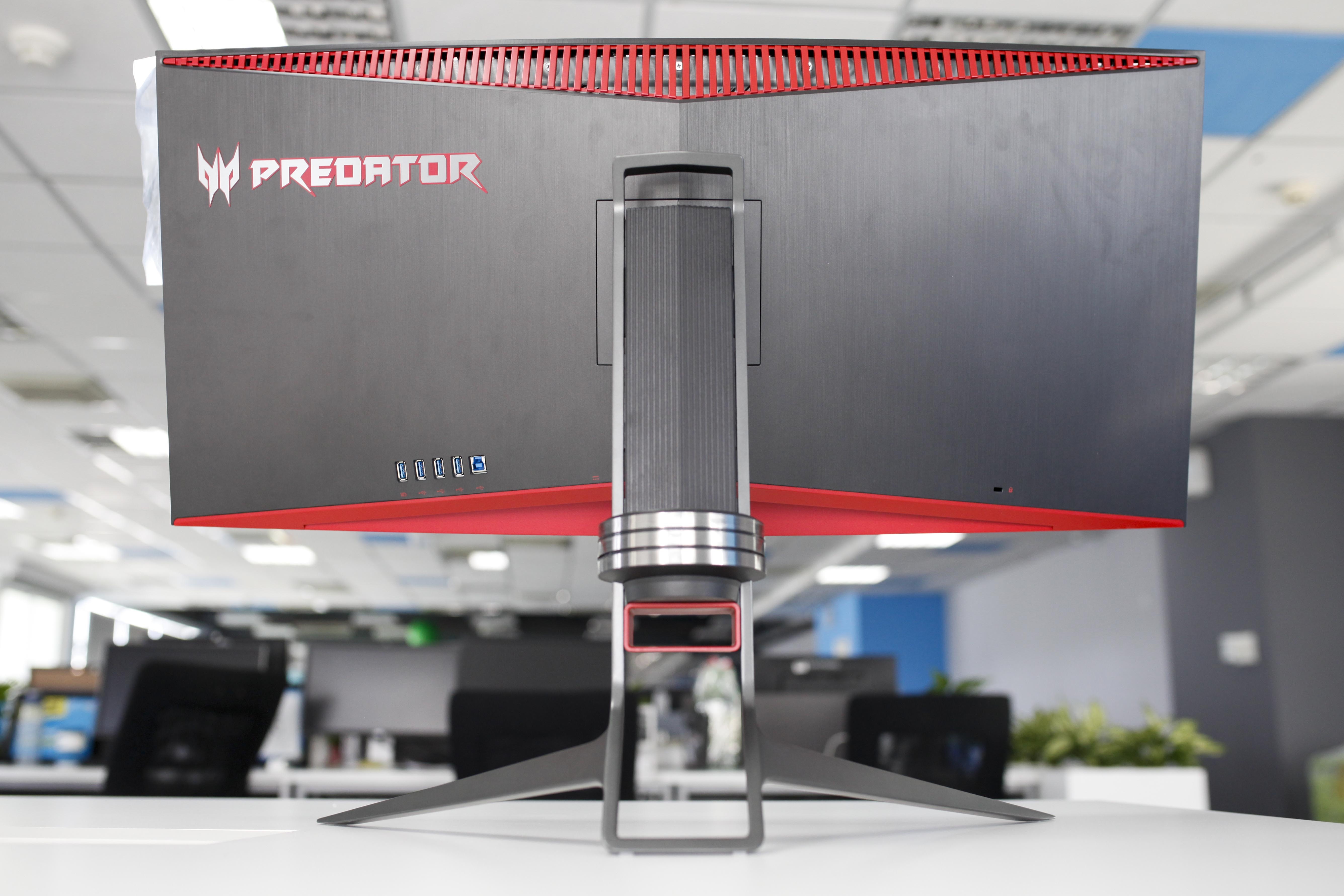 Man hinh cong 35 inch danh cho game thu tai VN hinh anh