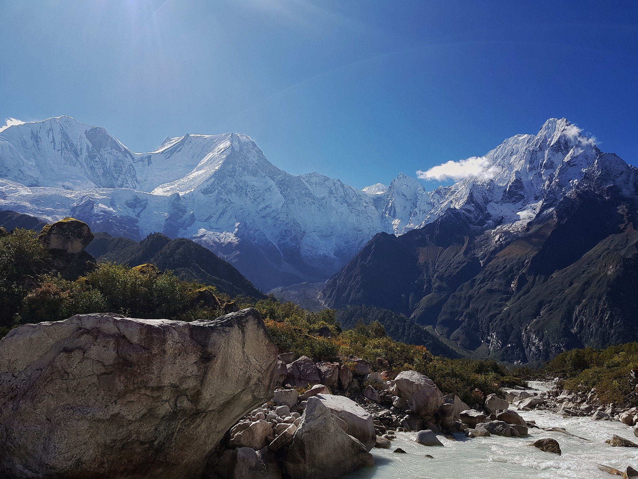 Leo núi Himalaya ảnh 2 Leo nui Himalaya anh 2