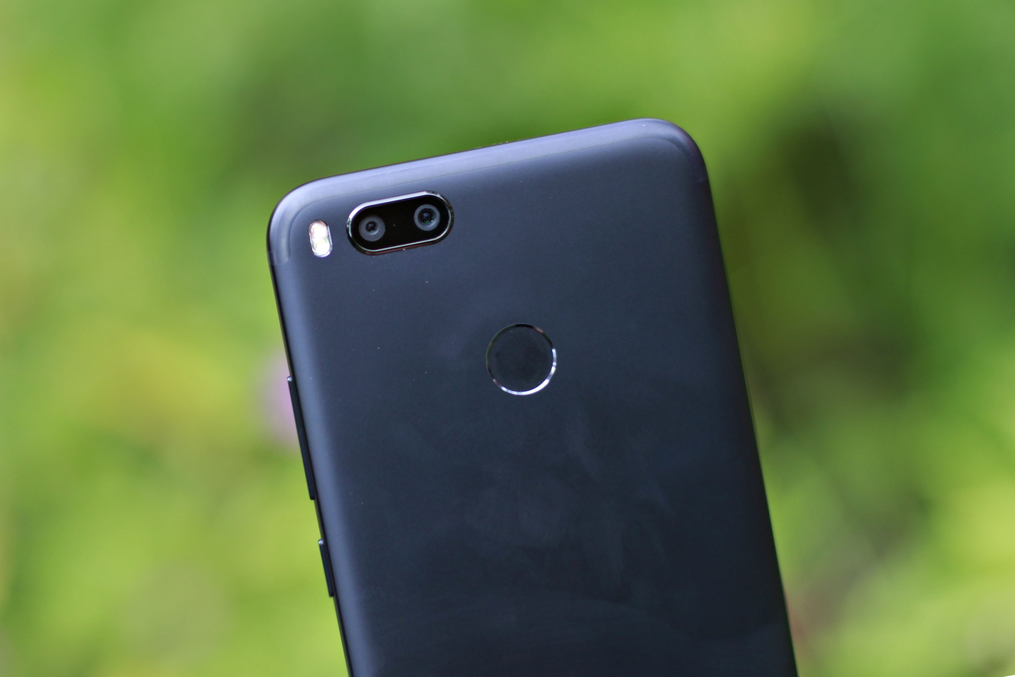 Xiaomi Mi A1 ve Viet Nam anh 3