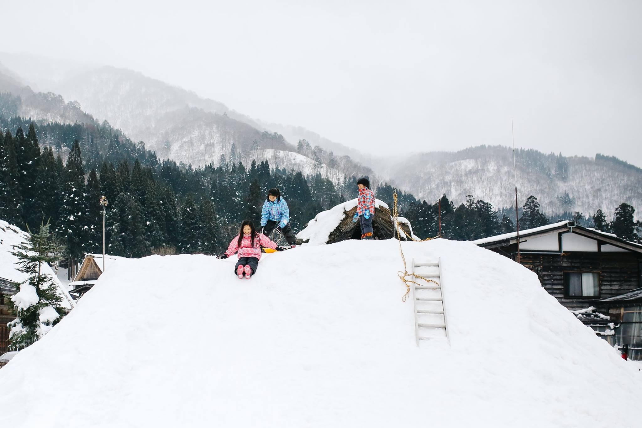 Làng cổ Shirakawago Nhật Bản ảnh 13 Lang co Shirakawago Nhat Ban anh 13