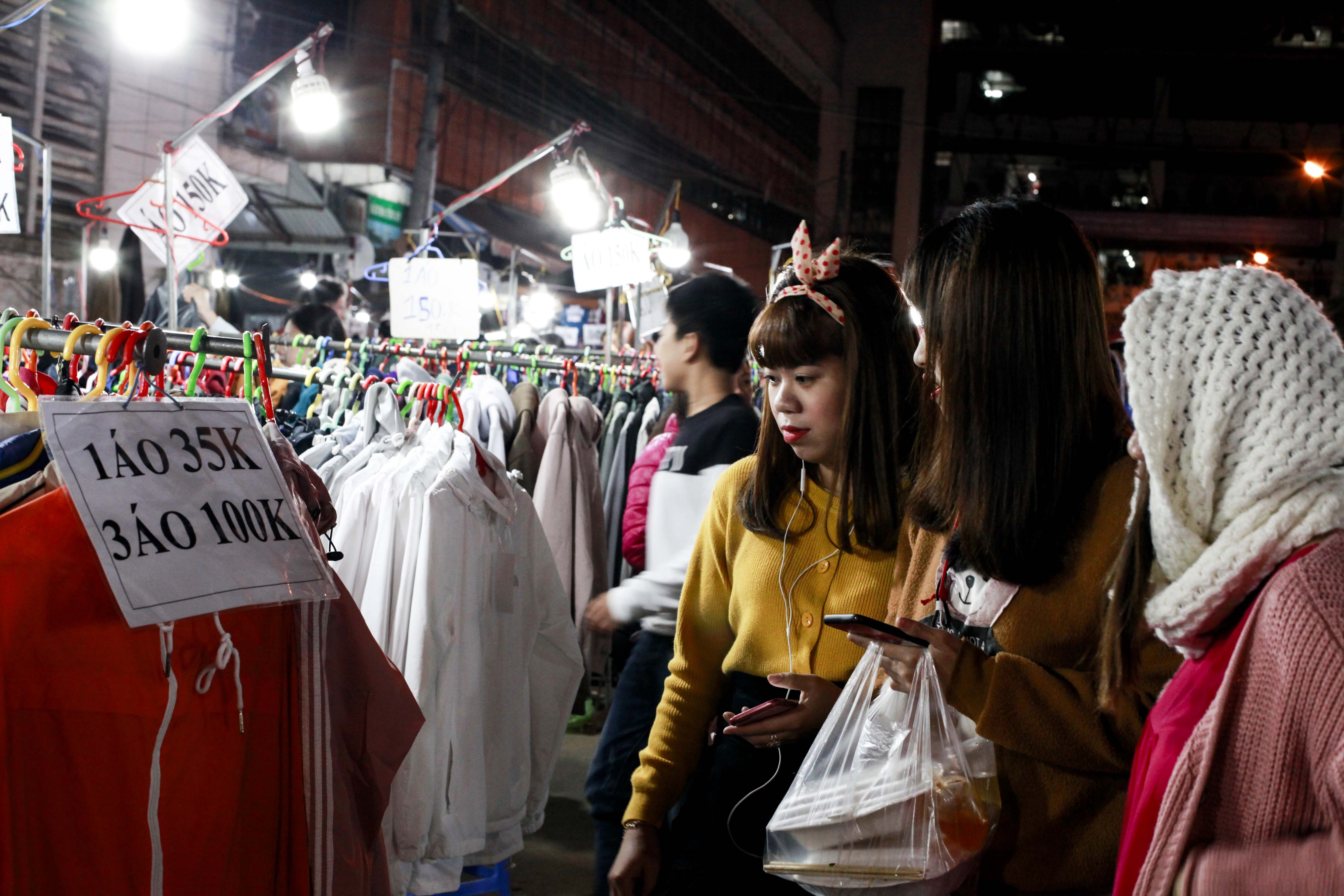 Cho dem Da Lat anh 16