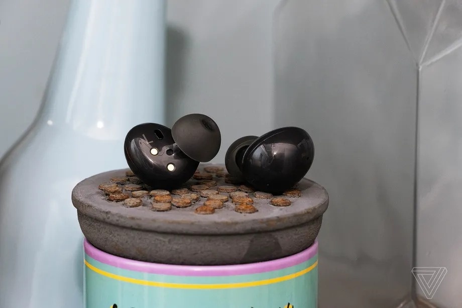 Chi tiet tai nghe Samsung Galaxy Buds2 gia 149 USD anh 4