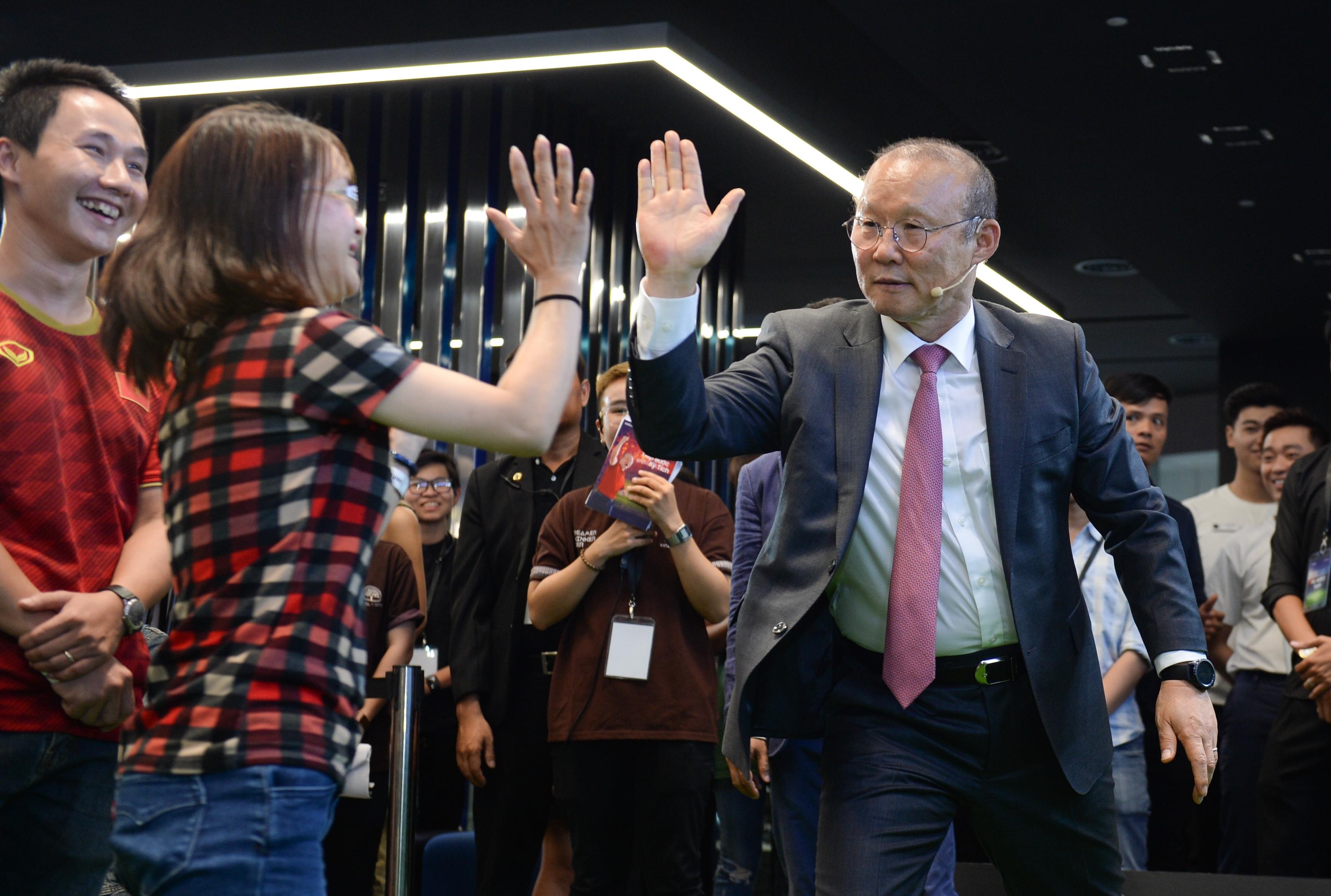 galaxy S10+ Park Hang-seo, Samsung, phiên bản giới ảnh 10 galaxy S10+ Park Hang-seo, Samsung, phien ban gioi anh 10