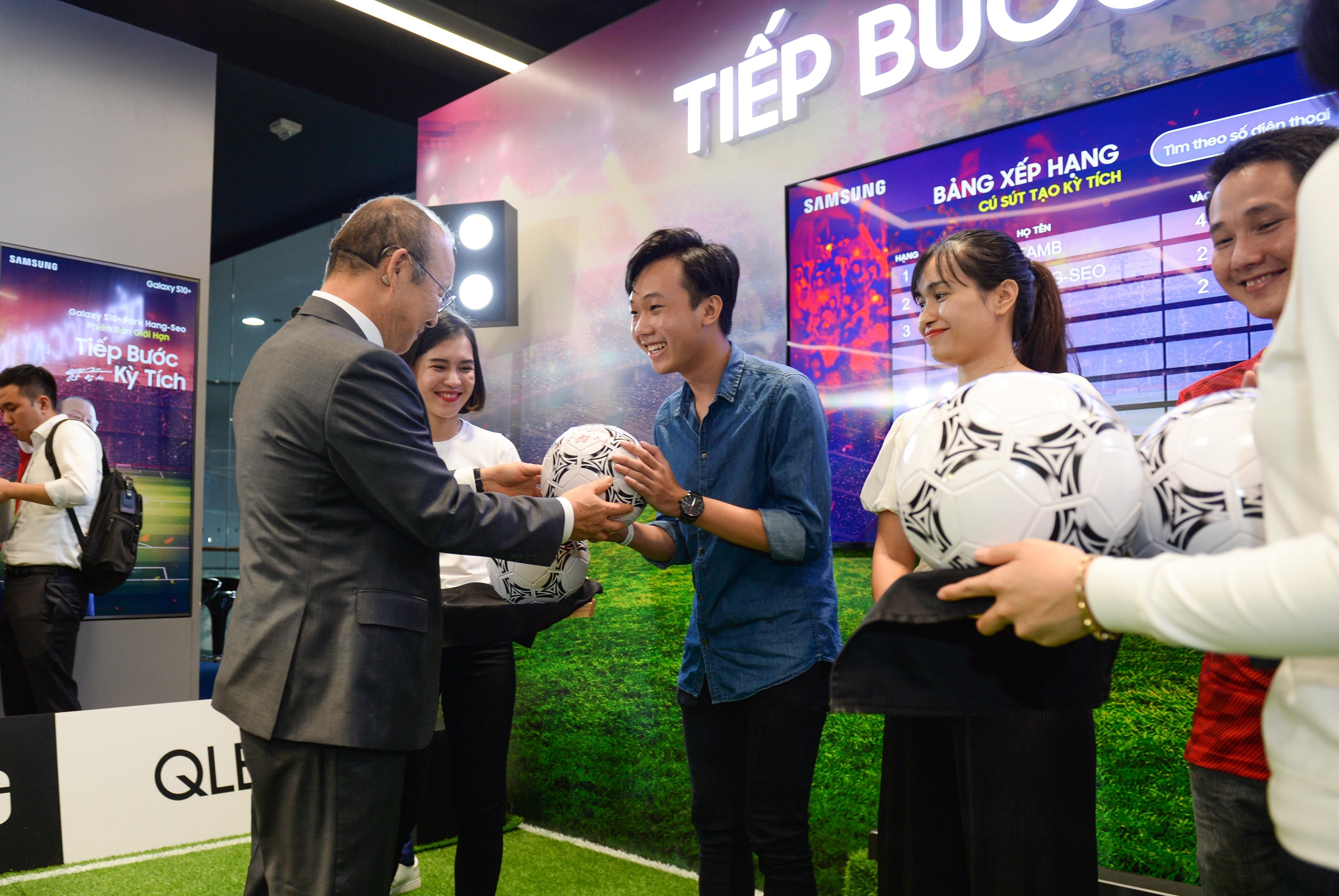 galaxy S10+ Park Hang-seo, Samsung, phiên bản giới ảnh 16 galaxy S10+ Park Hang-seo, Samsung, phien ban gioi anh 16