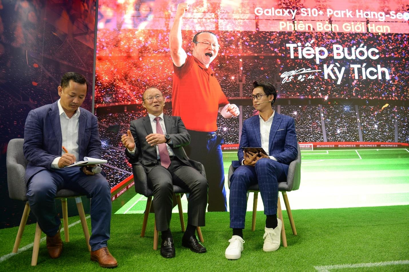 samsung,  TV QLED 8K,  Park Hang-seo anh 1