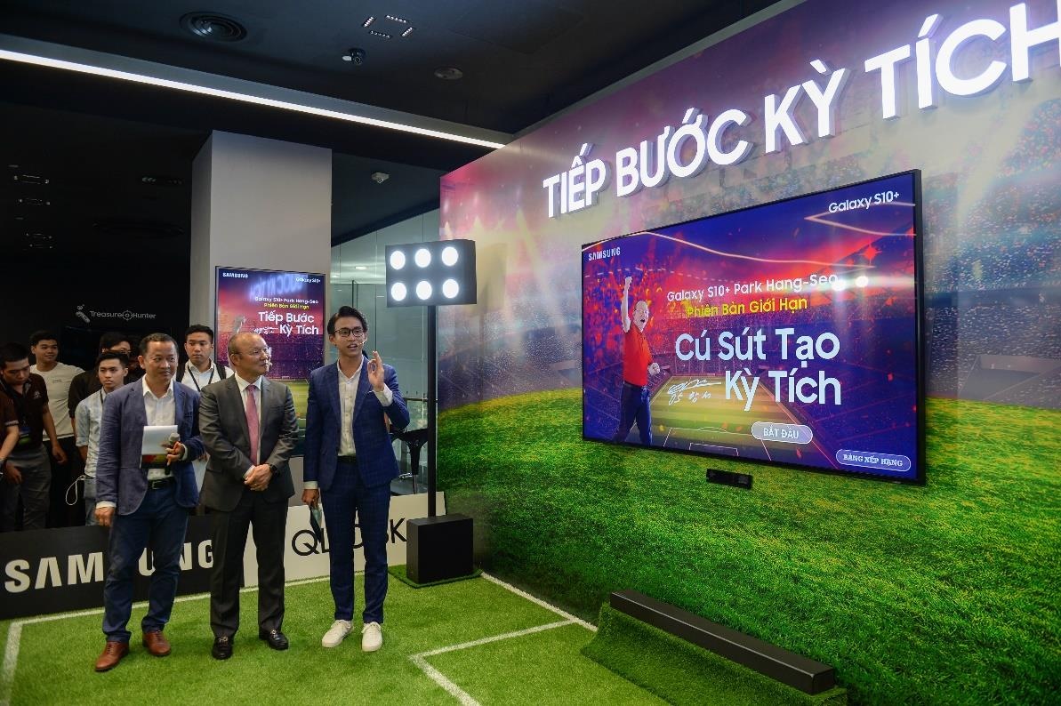 samsung,  TV QLED 8K,  Park Hang-seo anh 2