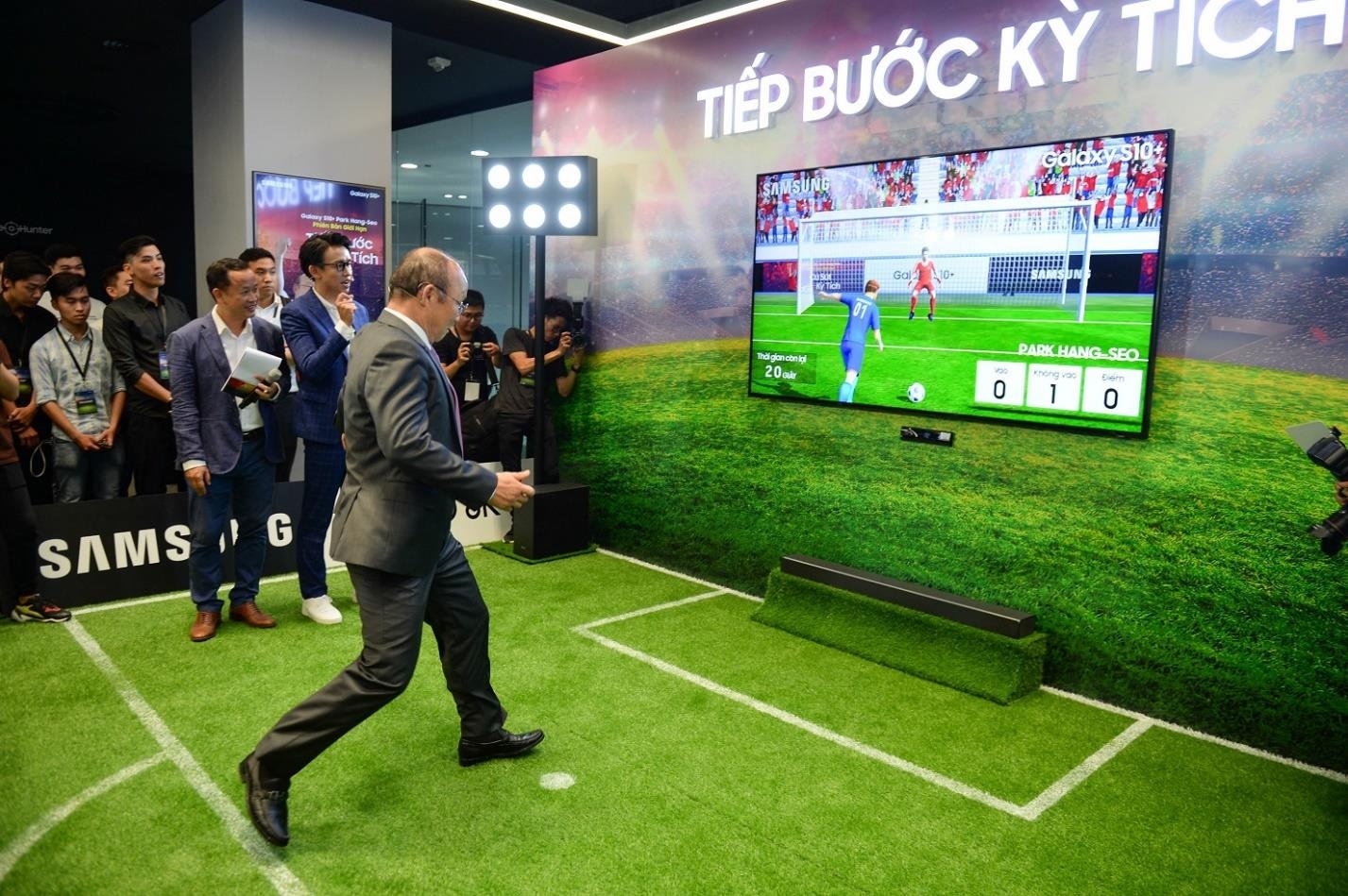 samsung,  TV QLED 8K,  Park Hang-seo anh 7