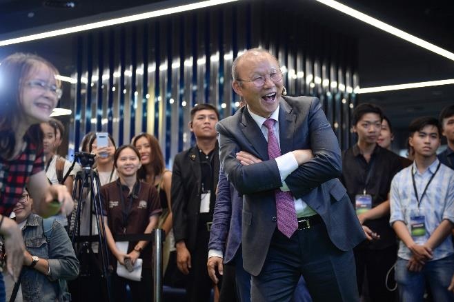 samsung,  TV QLED 8K,  Park Hang-seo anh 9