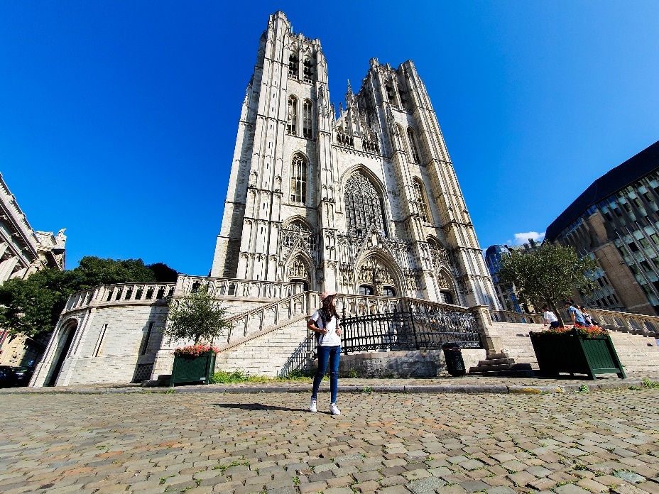 du lich chau au mot minh voi Galaxy Note10 anh 5