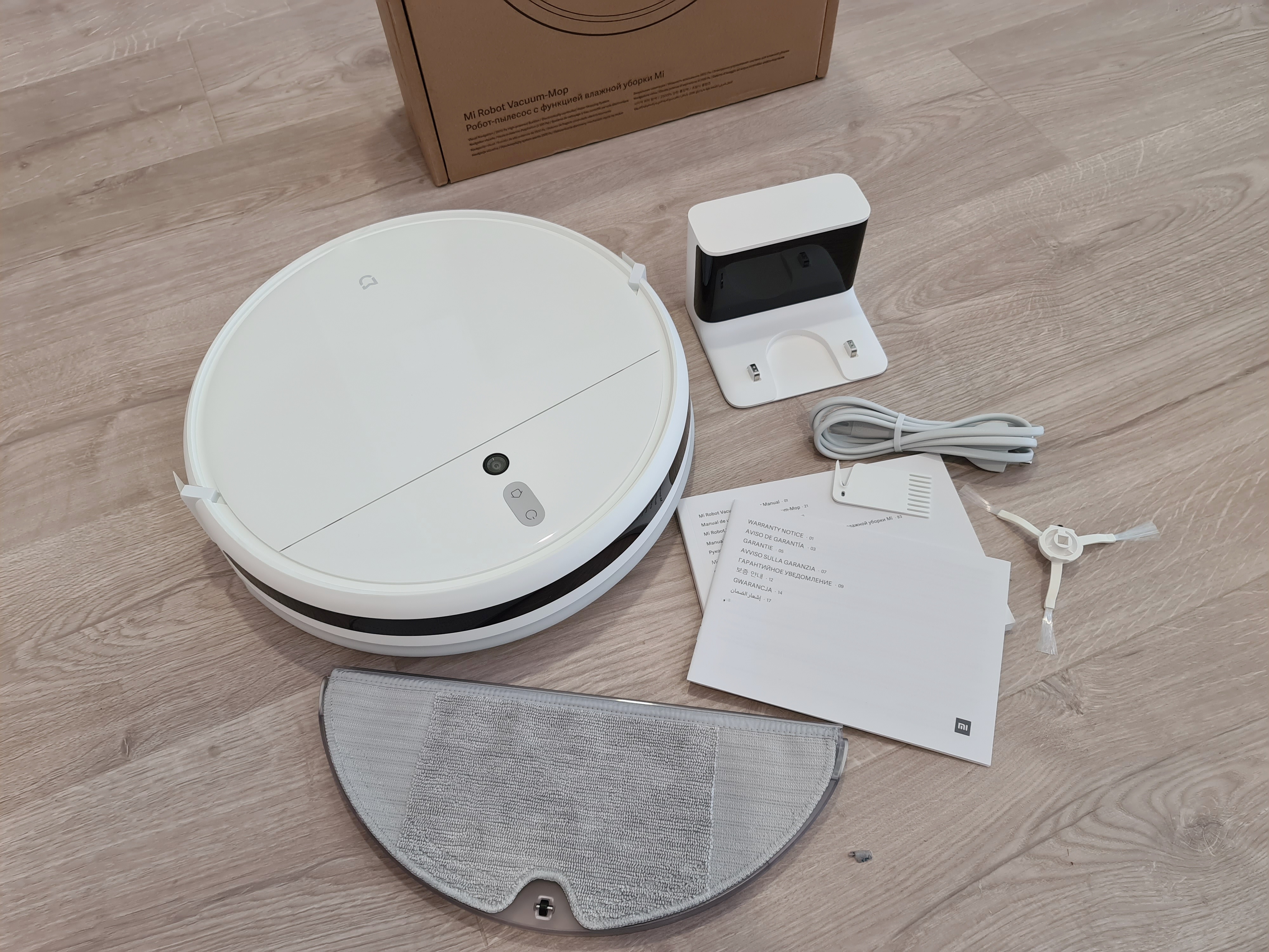 Trai nghiem robot Xiaomi hut bui, lau nha gia 7,49 trieu o VN hinh anh