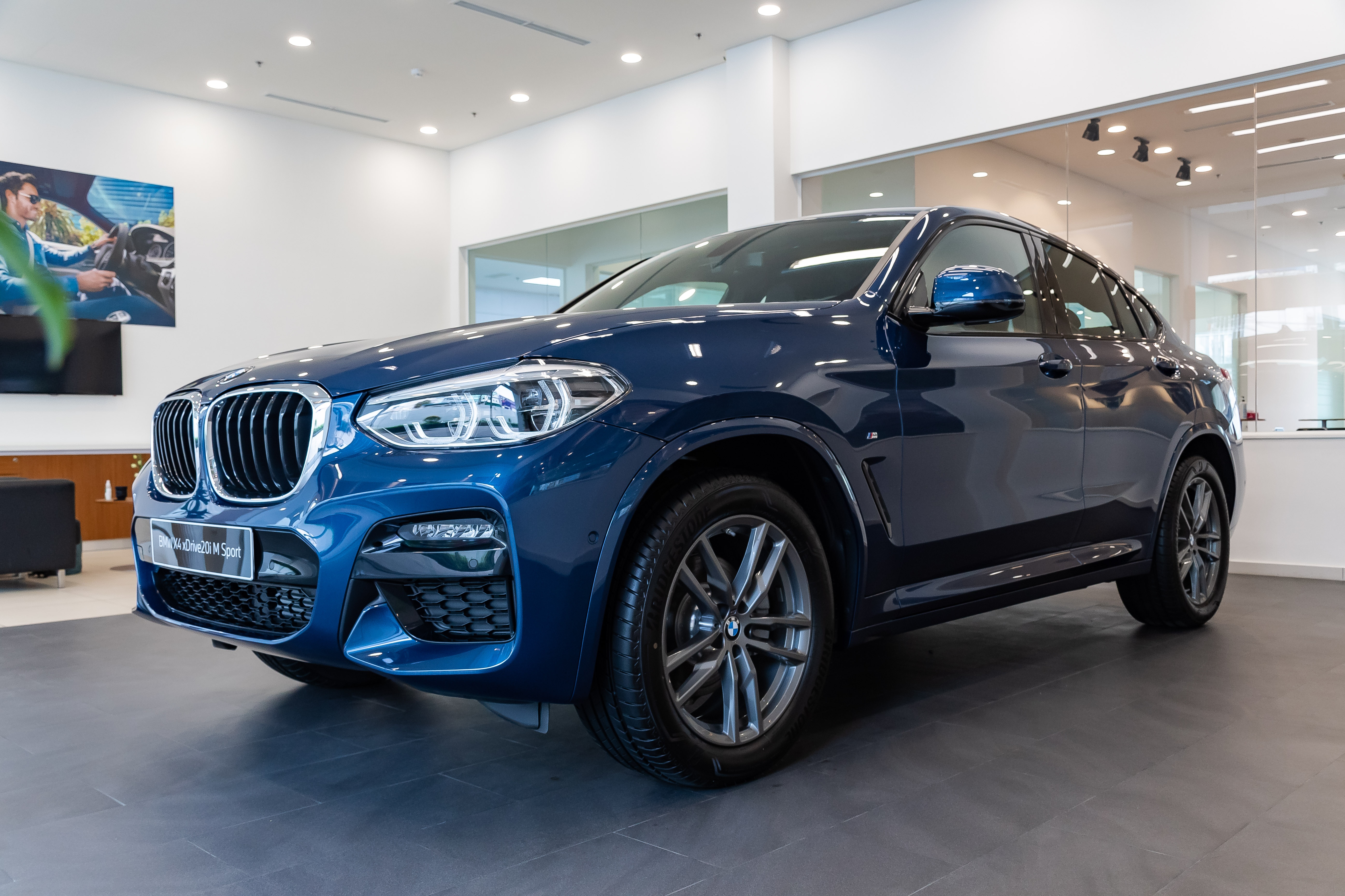 BMW X4 ảnh 1 BMW X4 anh 1