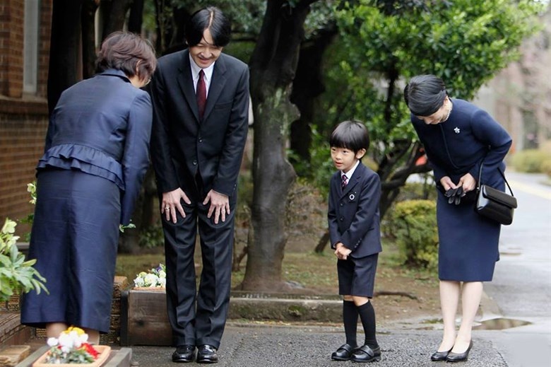 10 nguyen tac ung xu phai nho khi den Nhat Ban hinh anh