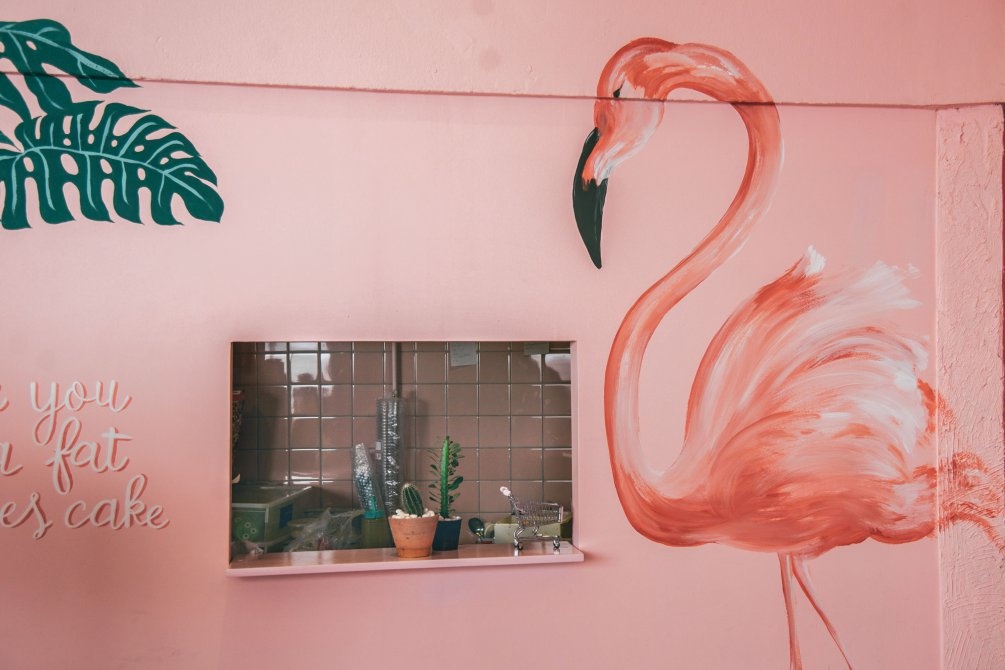 Kham pha 4 tiem ca phe ngap sac hong tai Bangkok hinh anh