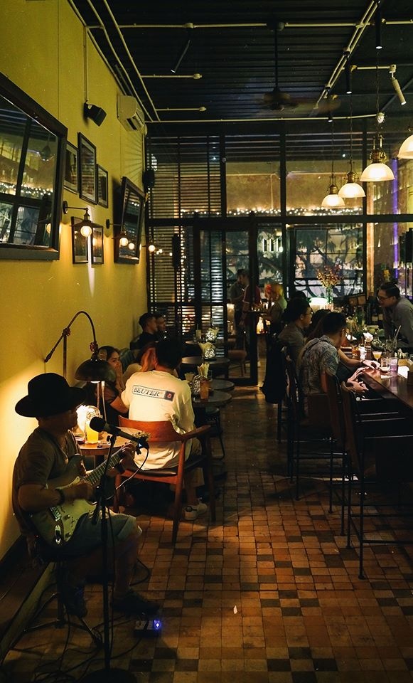 Sai Gon ve dem anh 12