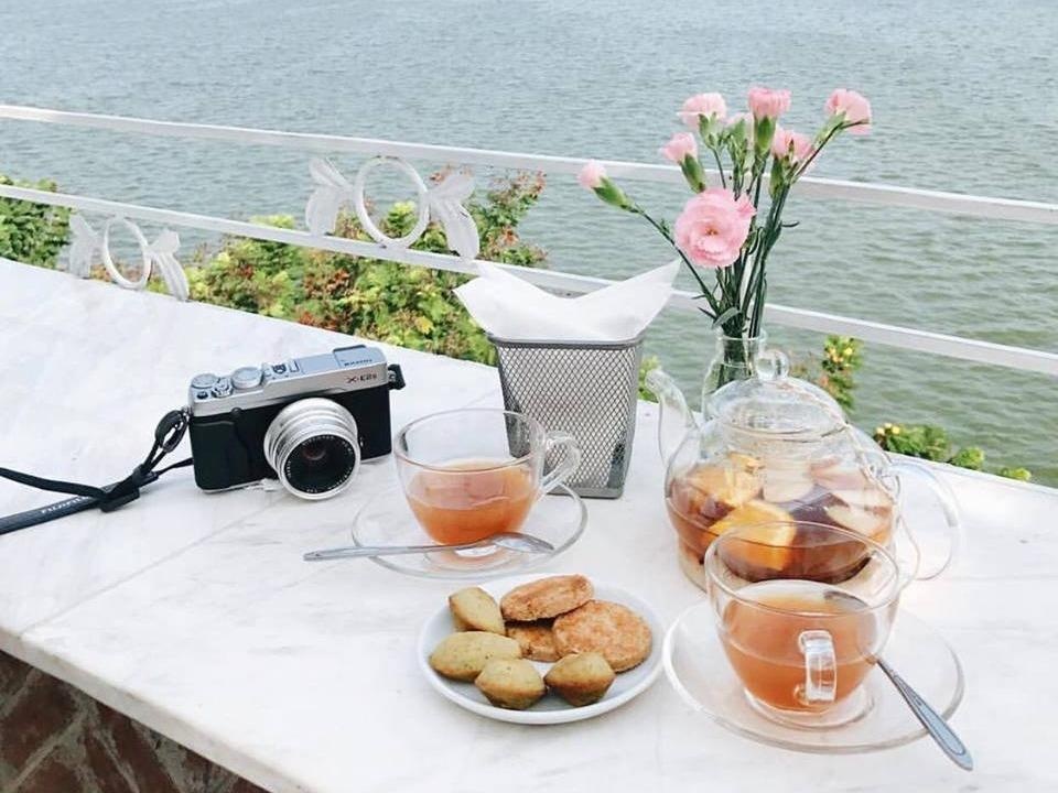 Thuong tra va ngam Ha Noi ngay dong hinh anh