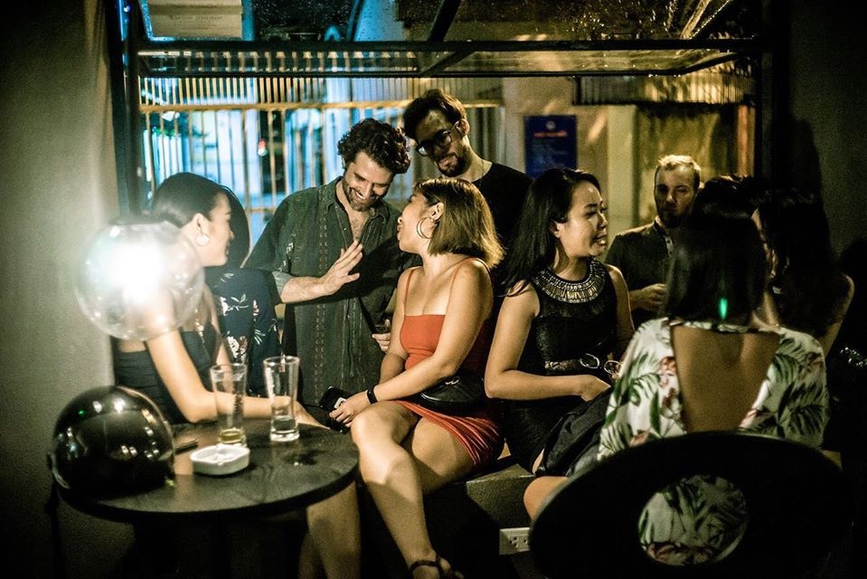 Bia thủ công ảnh 18 Bia thu cong anh 18