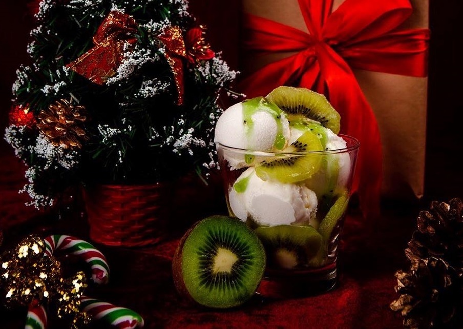 Sua chua tran chau - mon an hut gioi tre dip Giang sinh tai TP.HCM hinh anh