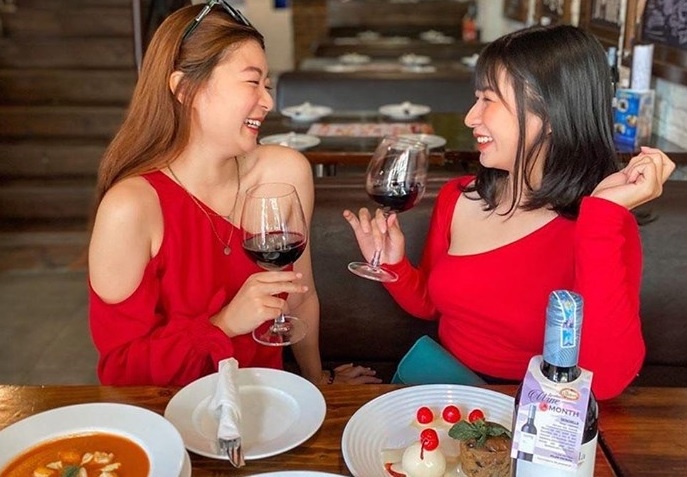 3 nha hang view dep cho mua le hoi o TP.HCM hinh anh