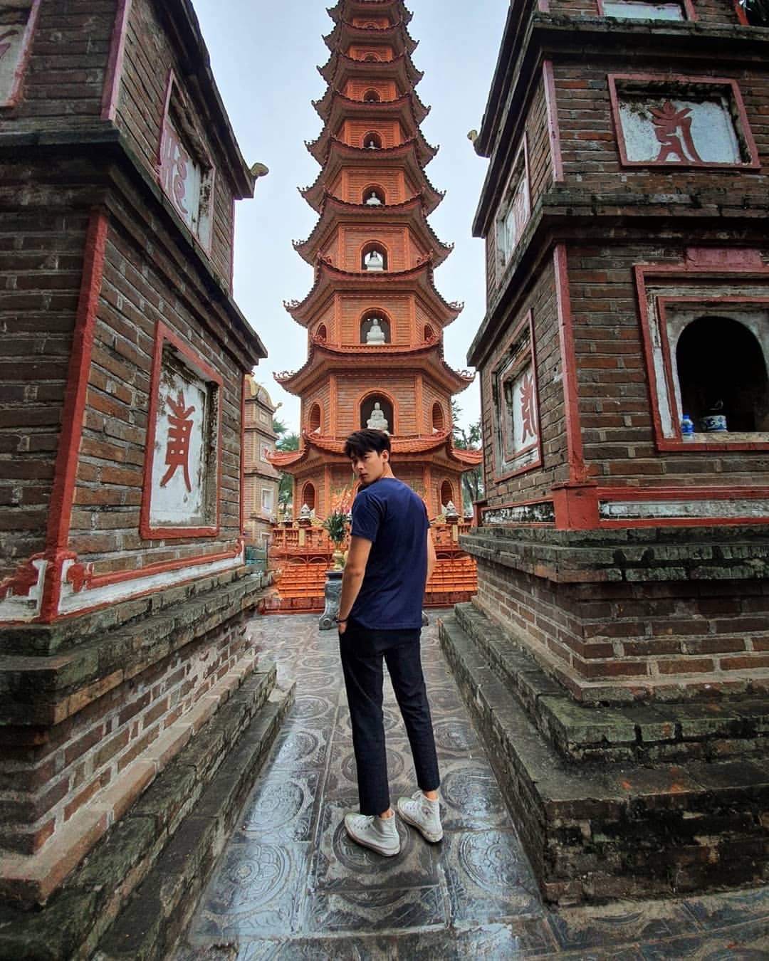 Nhung ngoi chua noi tieng Viet Nam anh 3