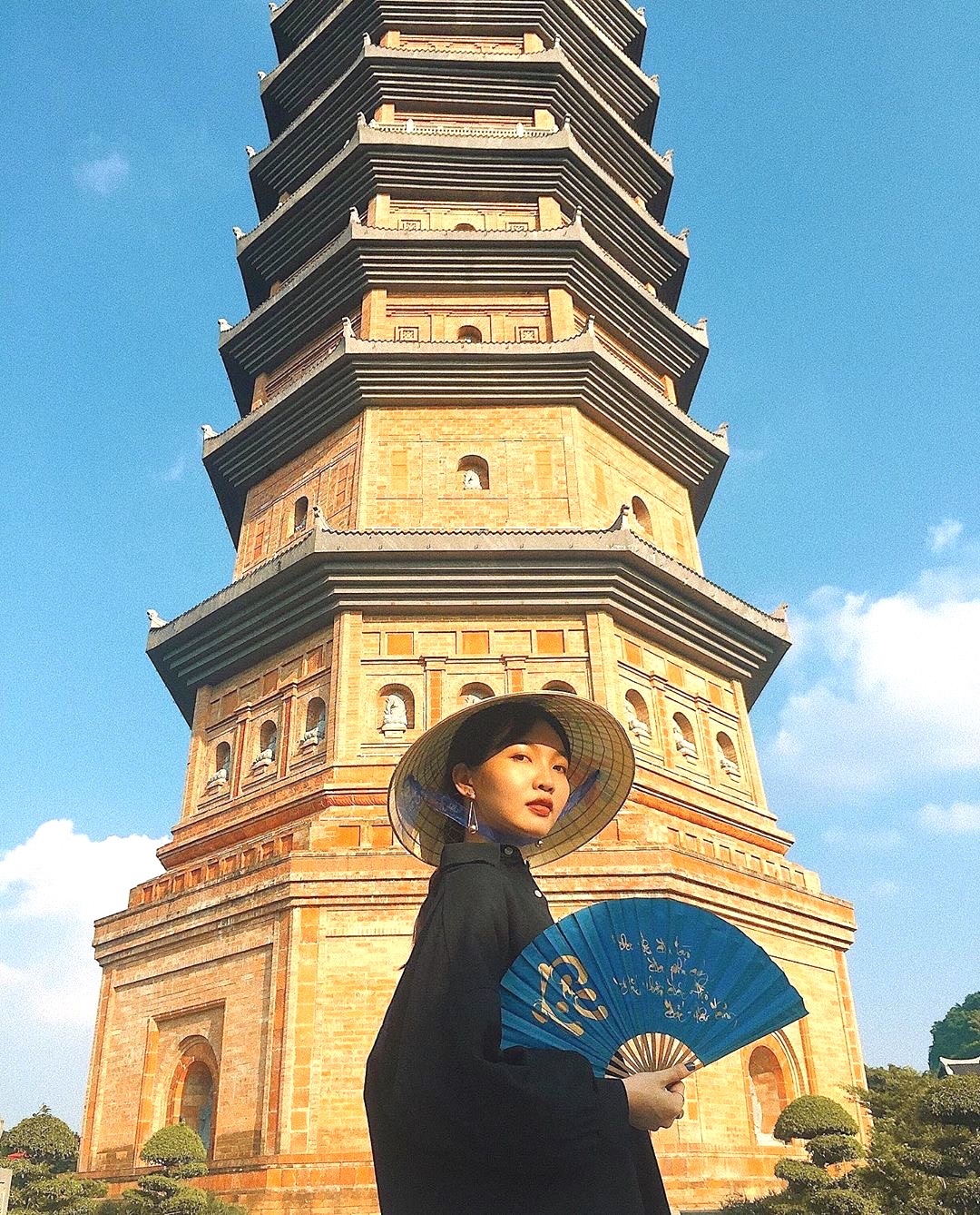 Nhung ngoi chua noi tieng Viet Nam anh 9