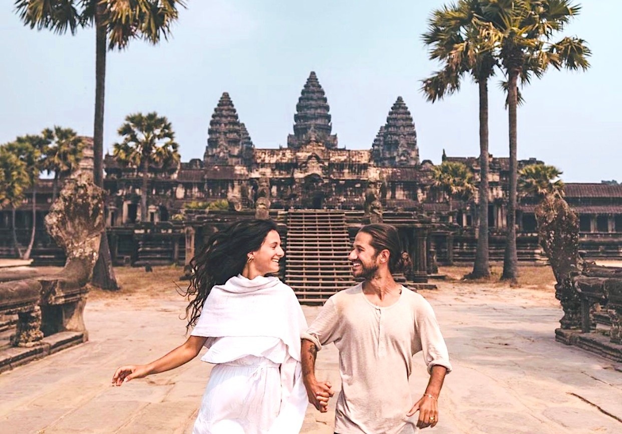 Ngoi den nao la cong trinh ton giao lon nhat the gioi? hinh anh