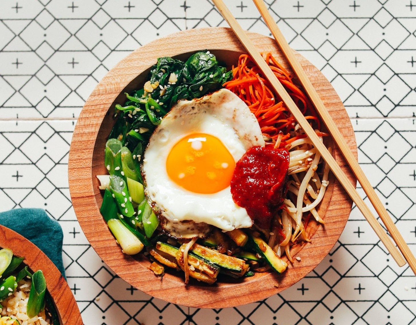 Com tron va 6 kieu com hut khach tren the gioi hinh anh